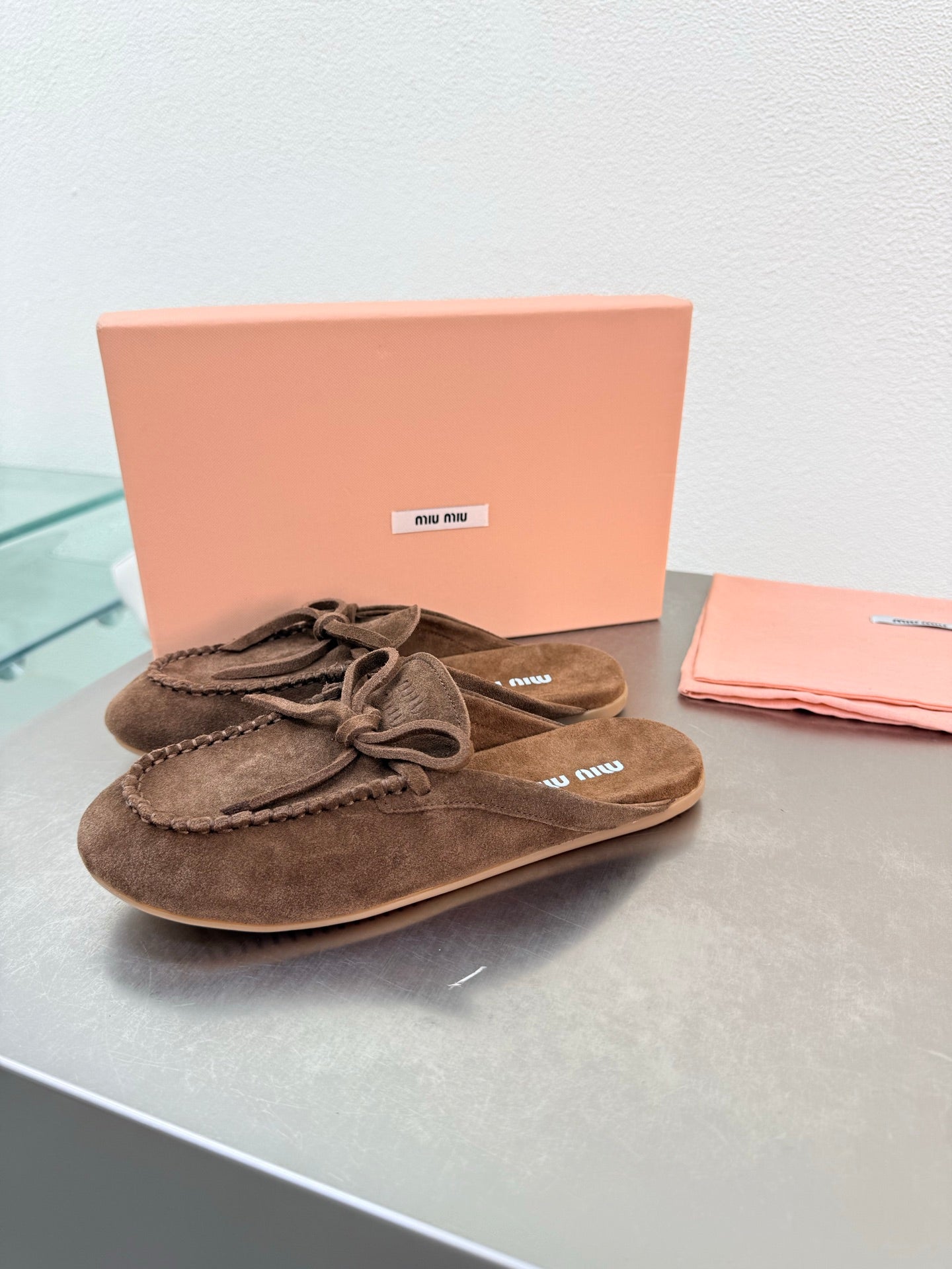 Miu Logo Mule Coffee Suede 693520