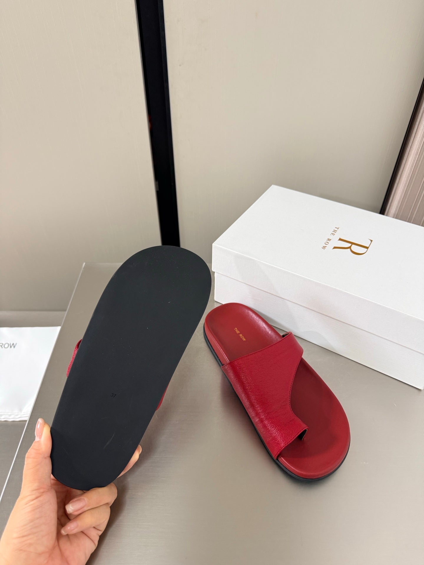 The Row Slip-on Sandals Red Cowhide 872481