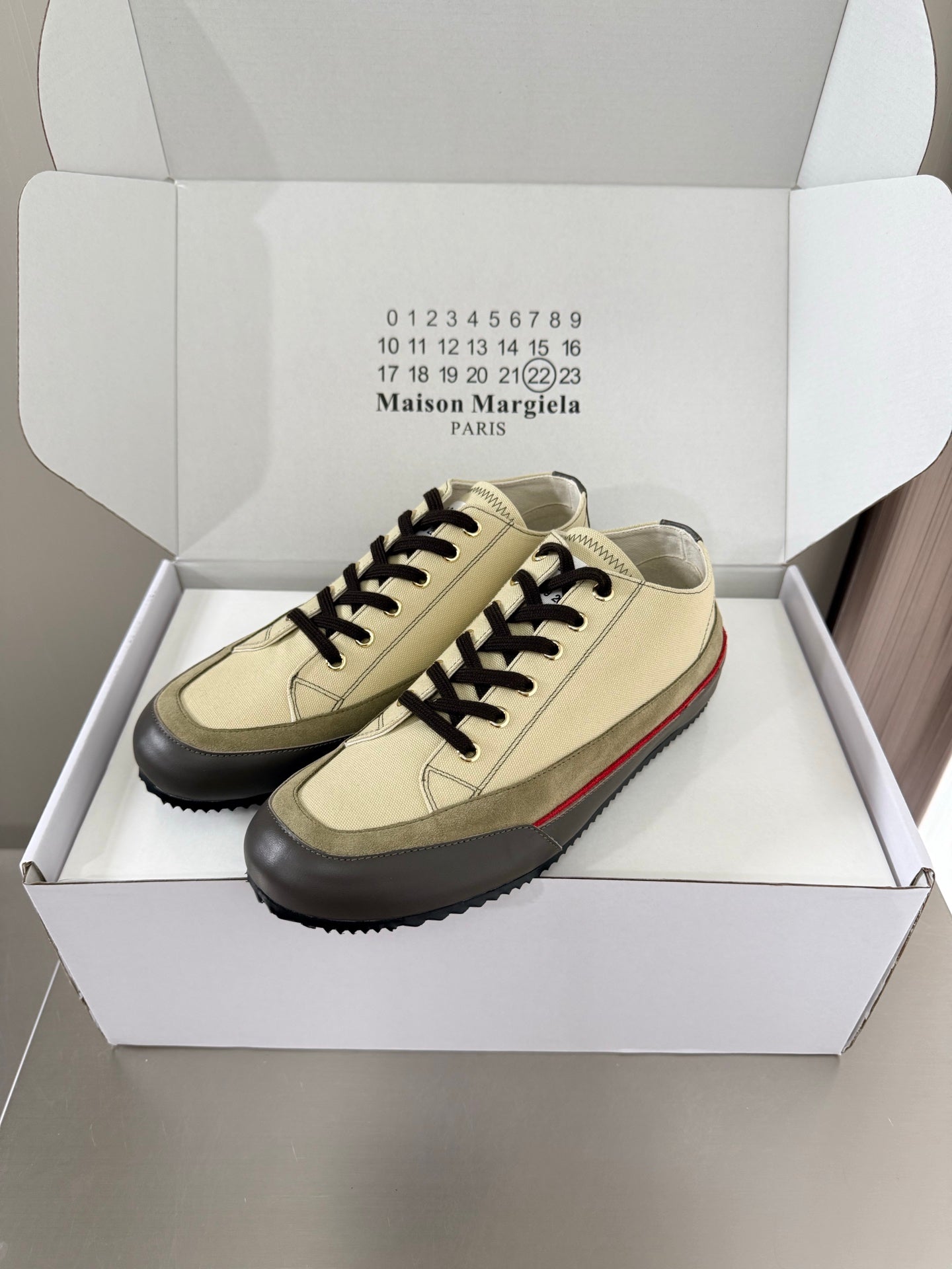 Maison Margiela Traveler Sneaker Khaki Olive Canvas Sheeepskin 872469