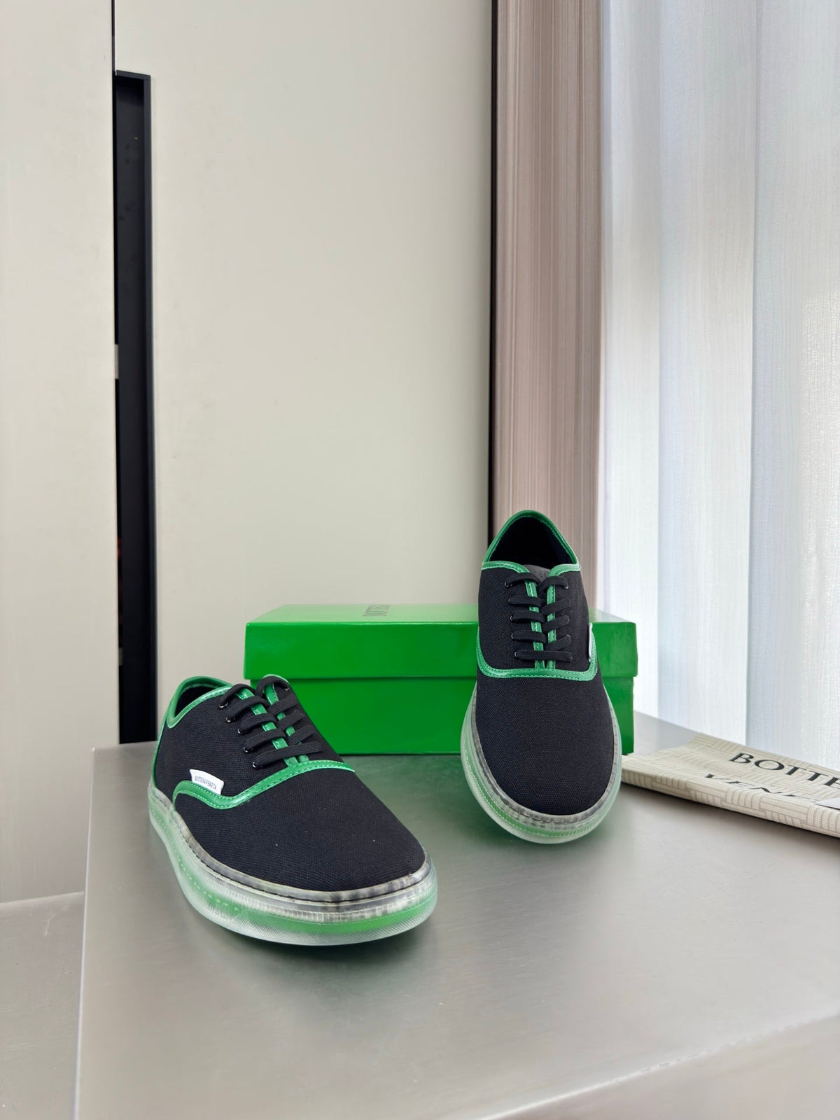 BV 26s Sneakers Black Green Leather 194232