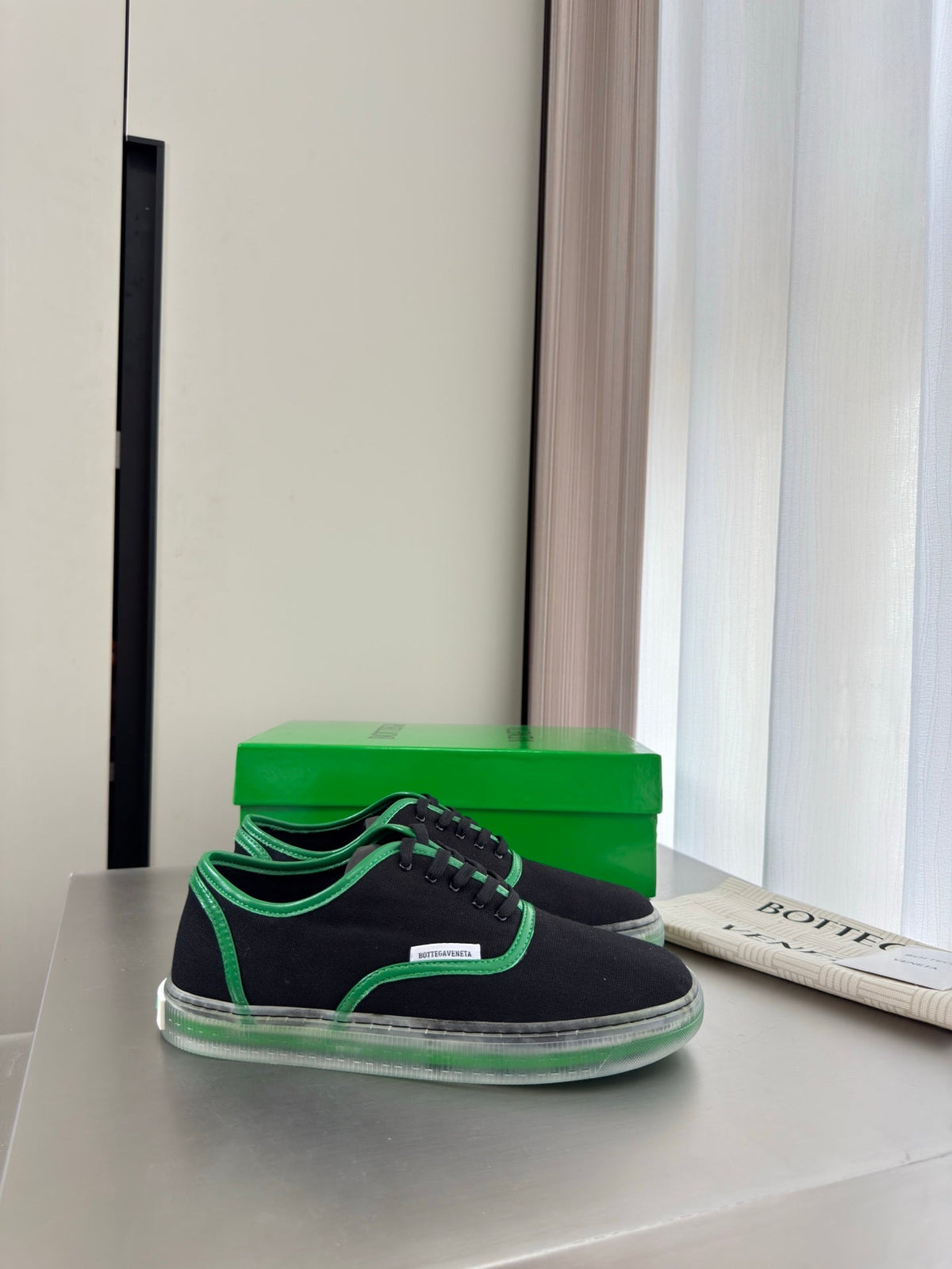 BV 26s Sneakers Black Green Leather 194232