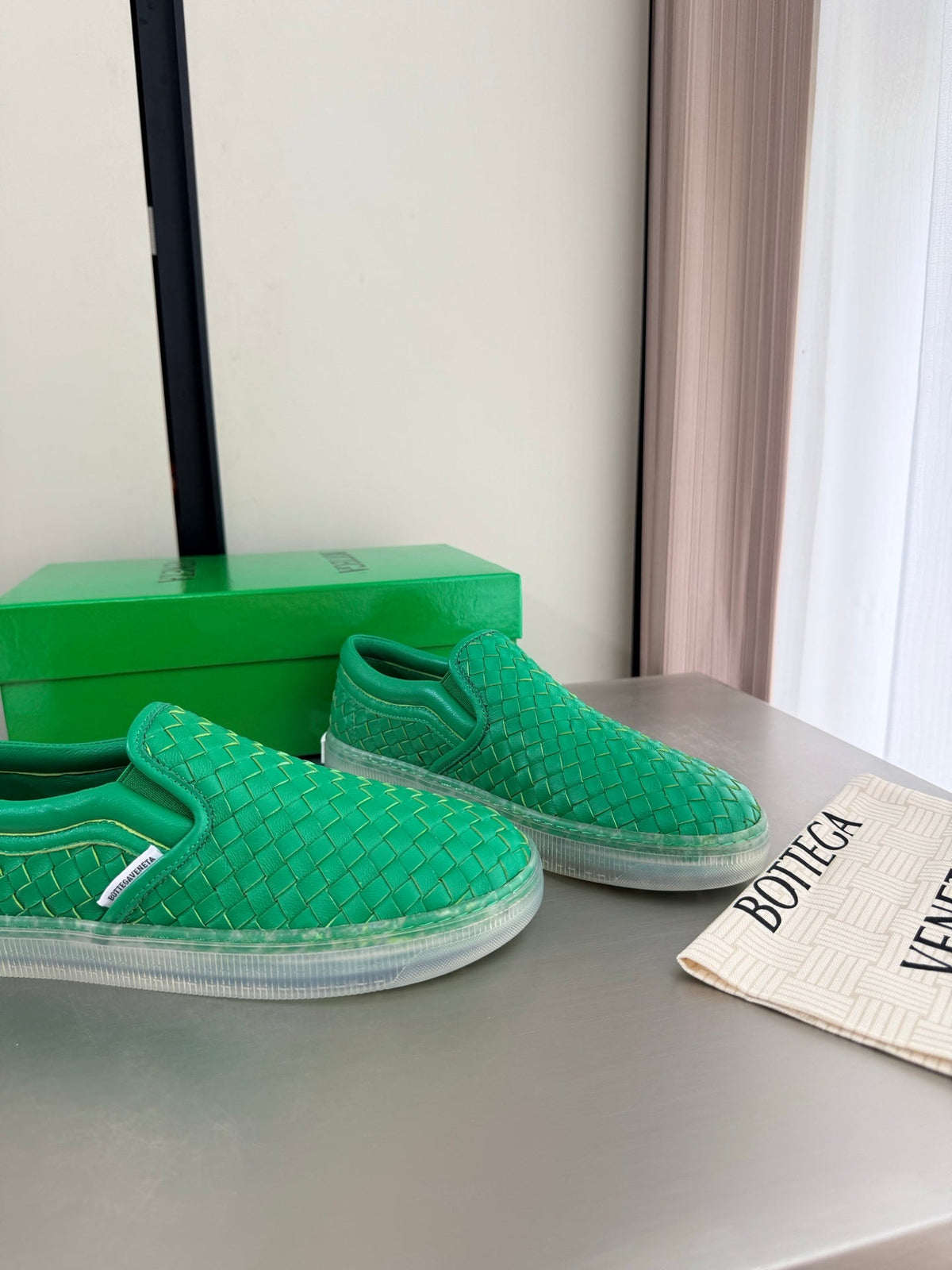 BV 26s Slip-On Green Intrecciato Leather 194235