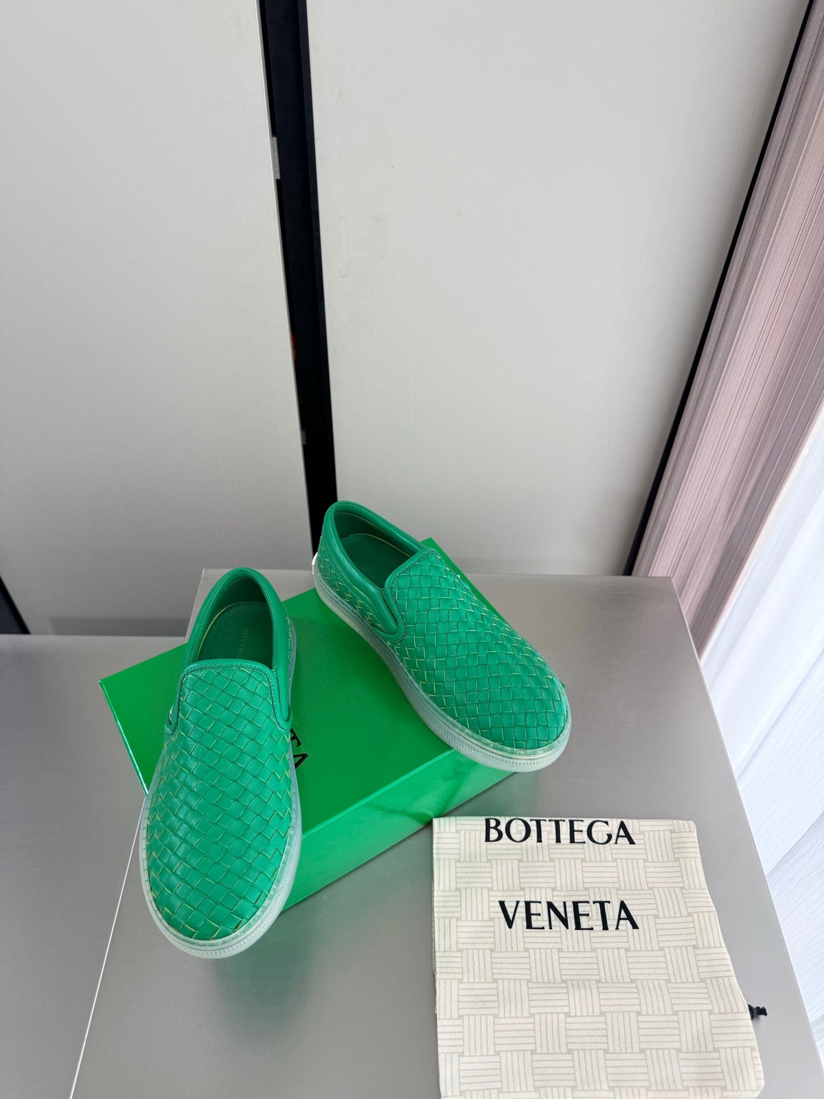 BV 26s Slip-On Green Intrecciato Leather 194235