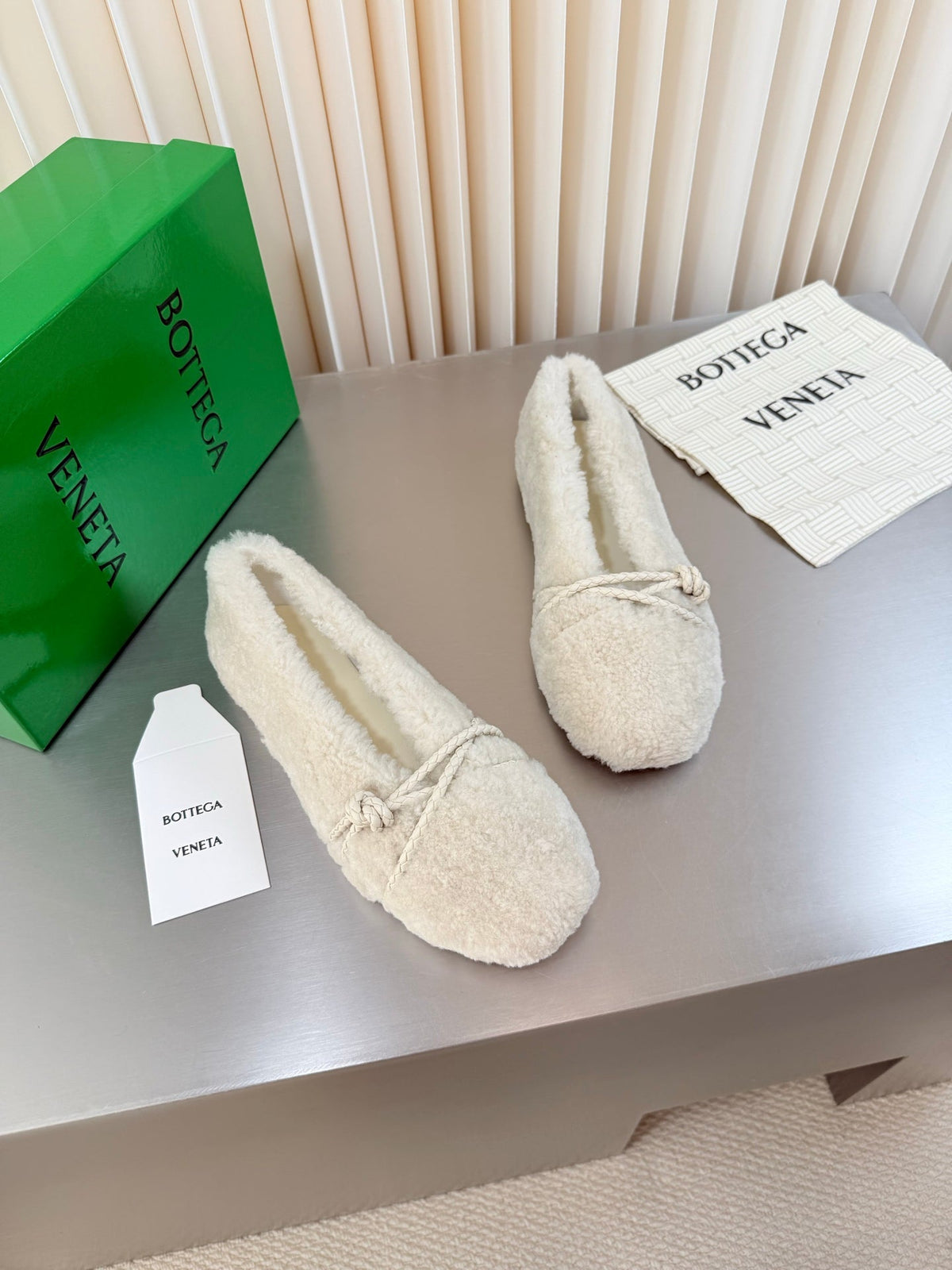 BV 26s Ballet Flats Beige Shearling 194248