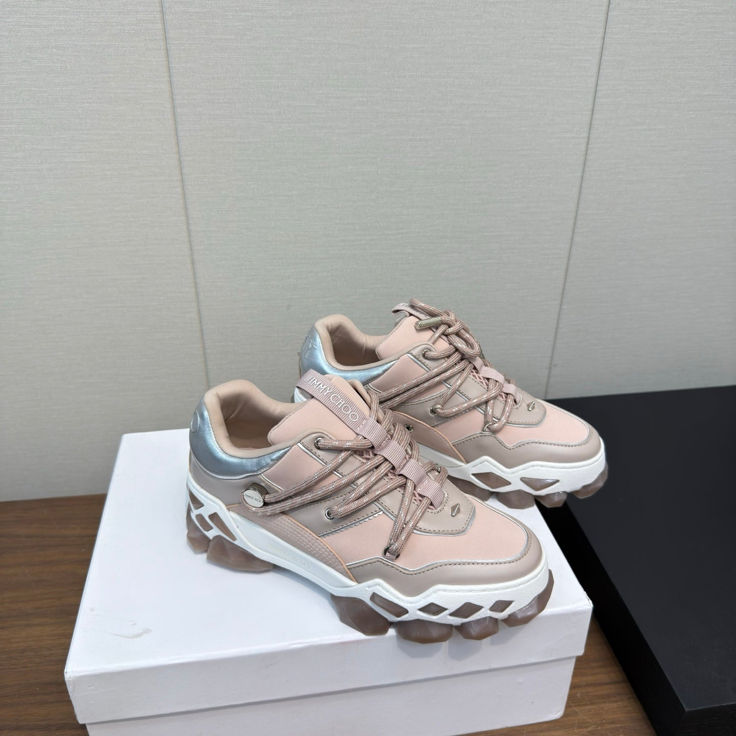 Jimmy Diamond X II/F Sneaker White Pink Fabric Leather 517666
