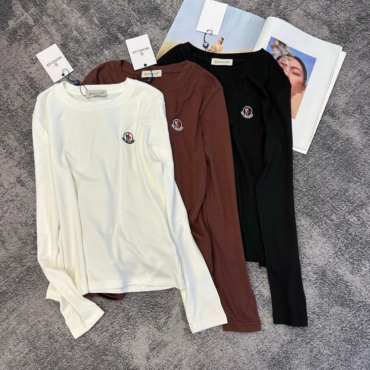 Moncler 26s Top Long Sleeve T-Shirt White Cotton 430621