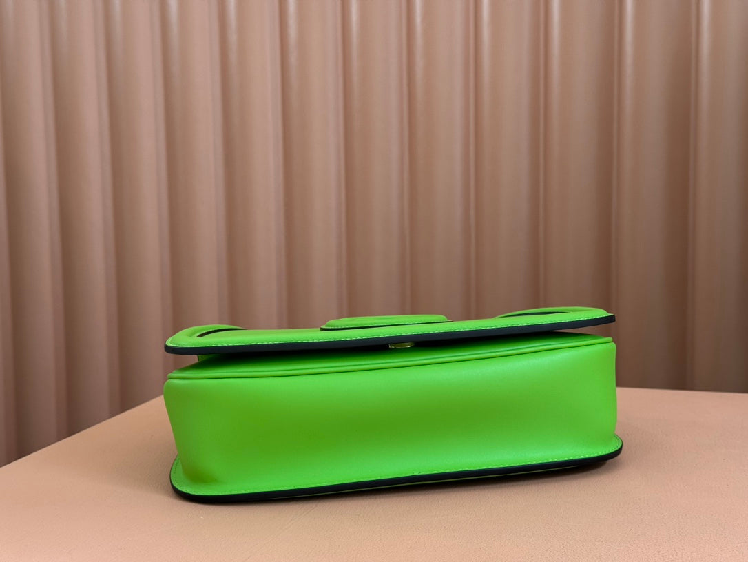 GG Blondie Medium Handbag 27cm Green Calfskin