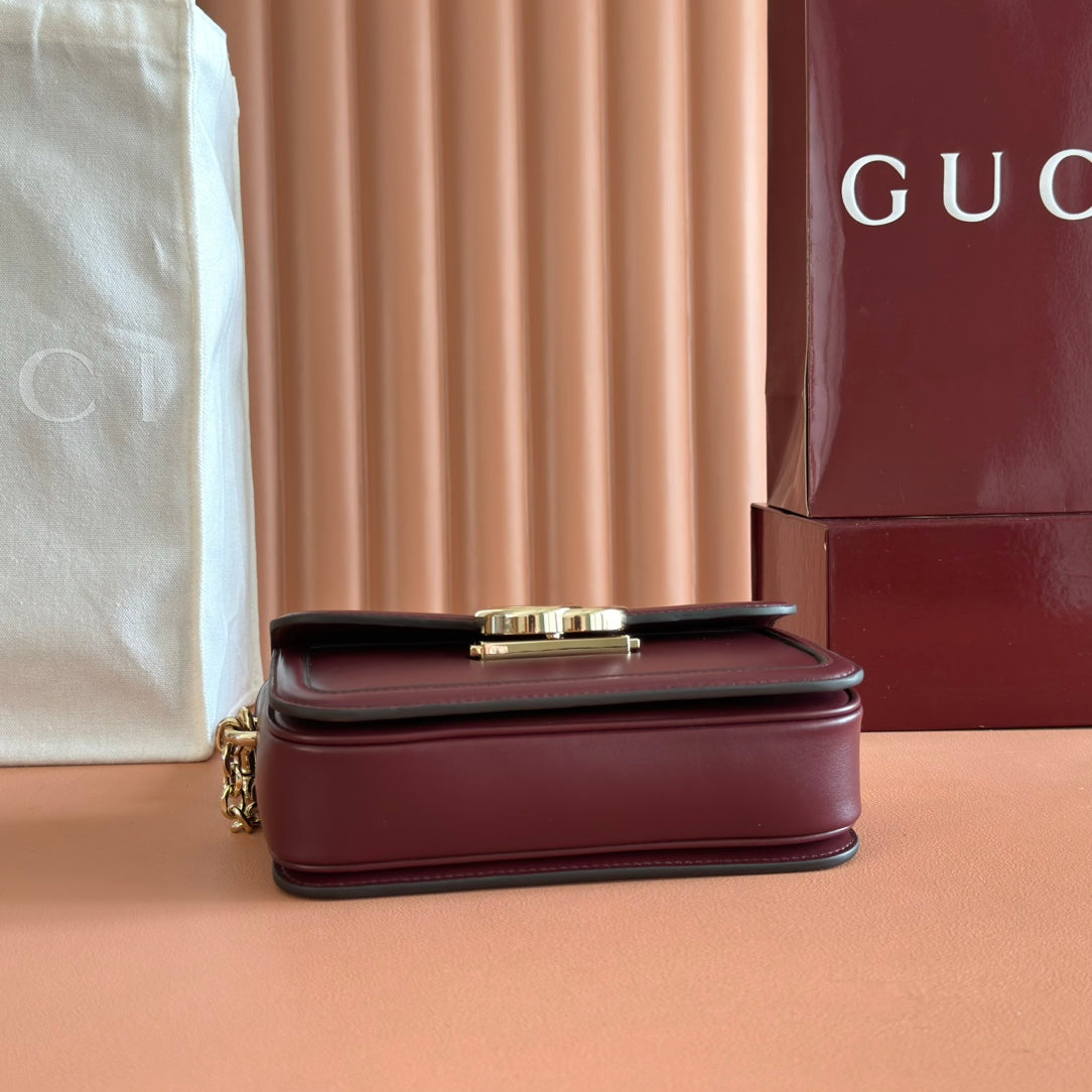 GG Go Small Shoulder Bag Dark Burgundy Cafskin 272153