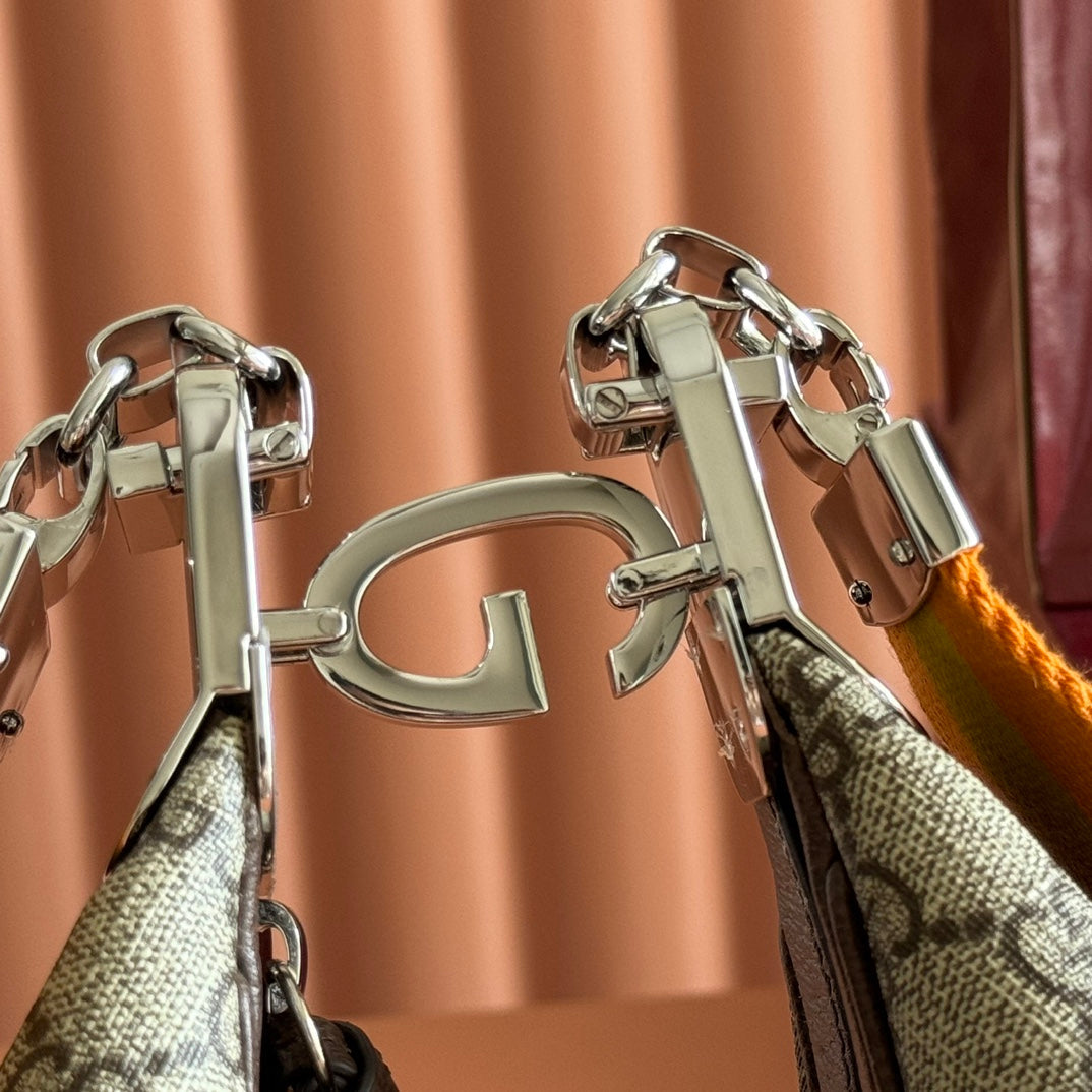 Gucci Attache Small Shoulder Bag 23cm Black Beige Leather