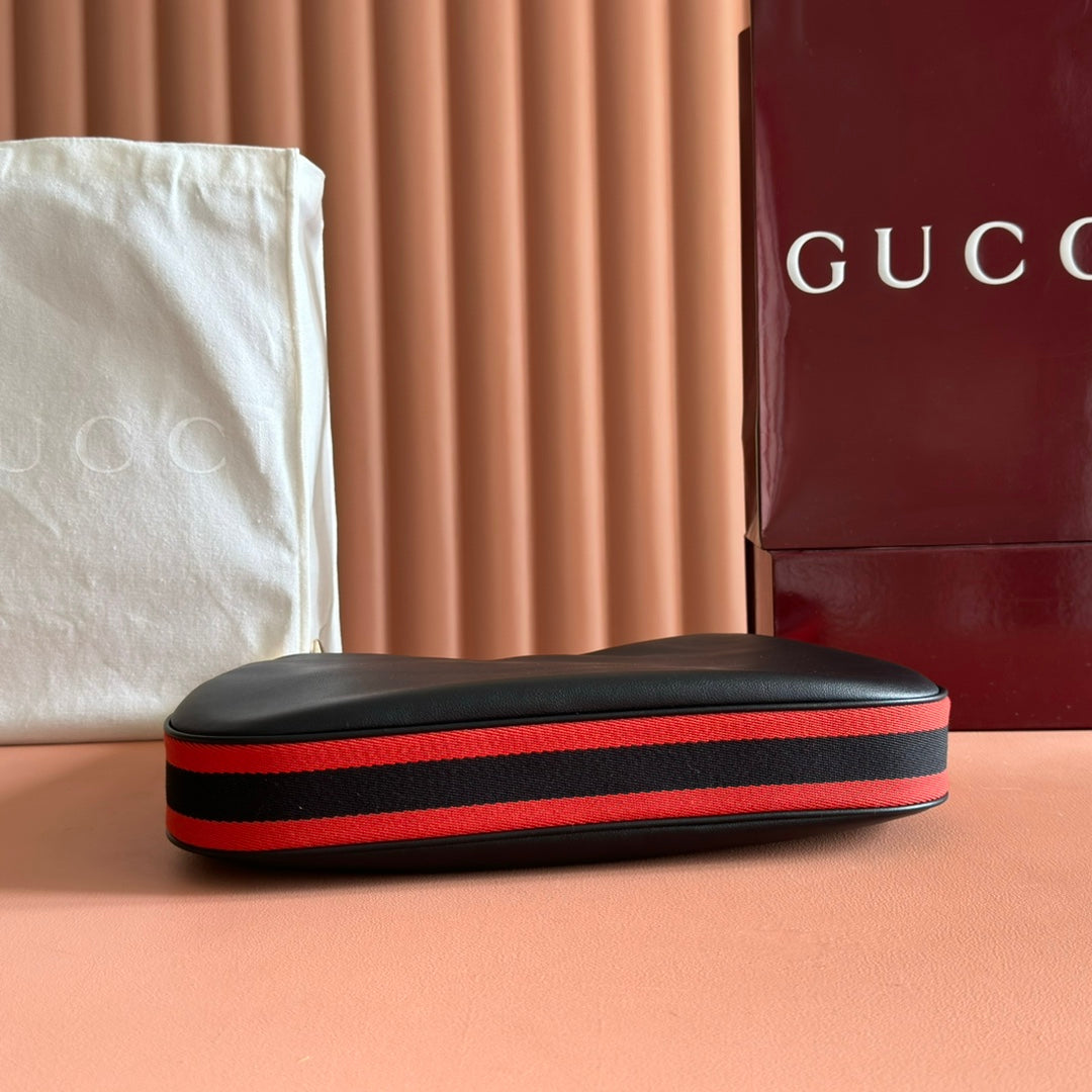 Gucci Attache Large Shoulder Bag 35cm Black Leather