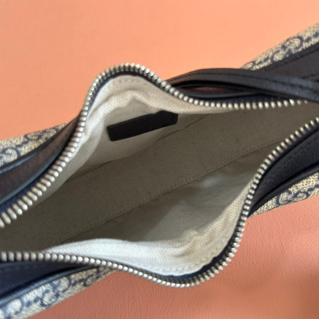 Gucci Attache Small Shoulder Bag 23cm Black White Canvas