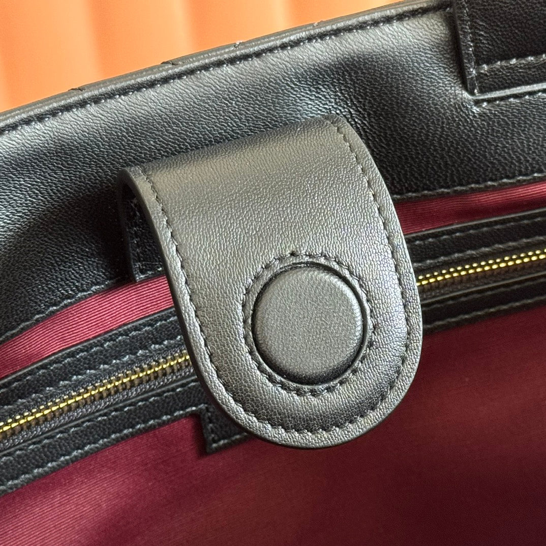 Gucci GG Marmont Large Tote Bag Black Quilted Leather