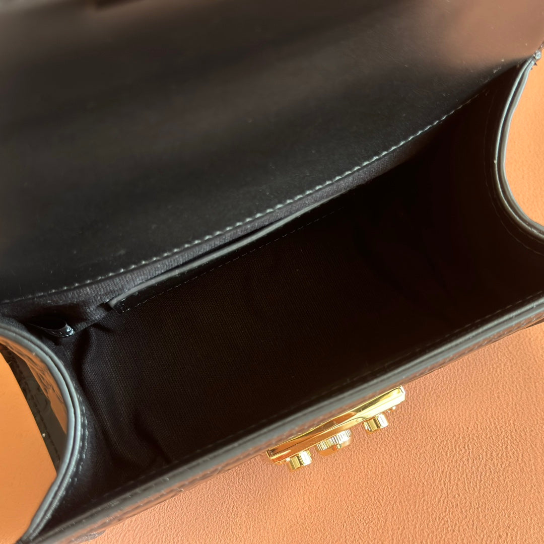 GG Padlock Handbag 20cm Black GG Pattern Leather