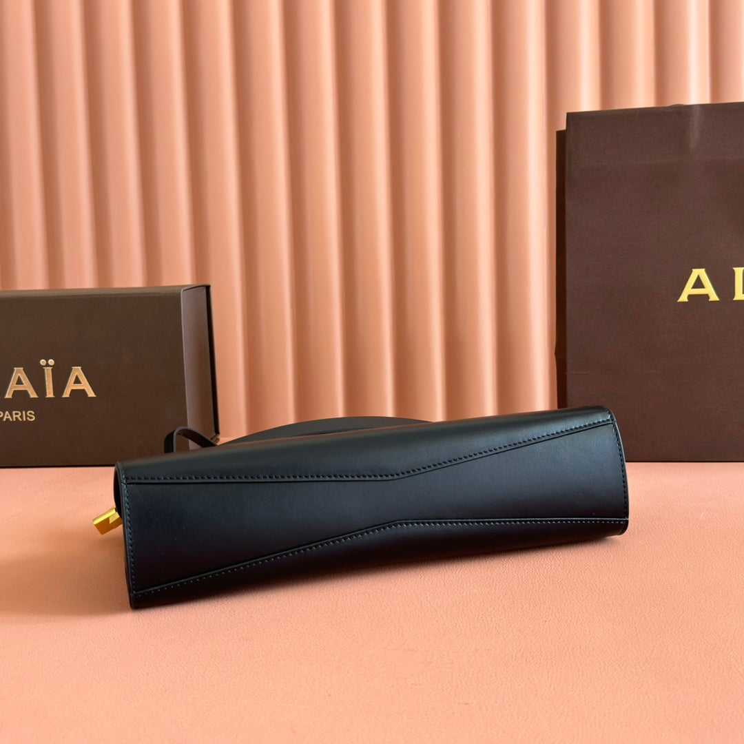 Alaia Le Click East West Medium Bag 30cm Black Calfskin