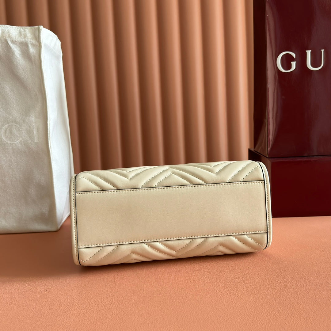 GG Marmont Matelasse Tote Beige Leather 271804