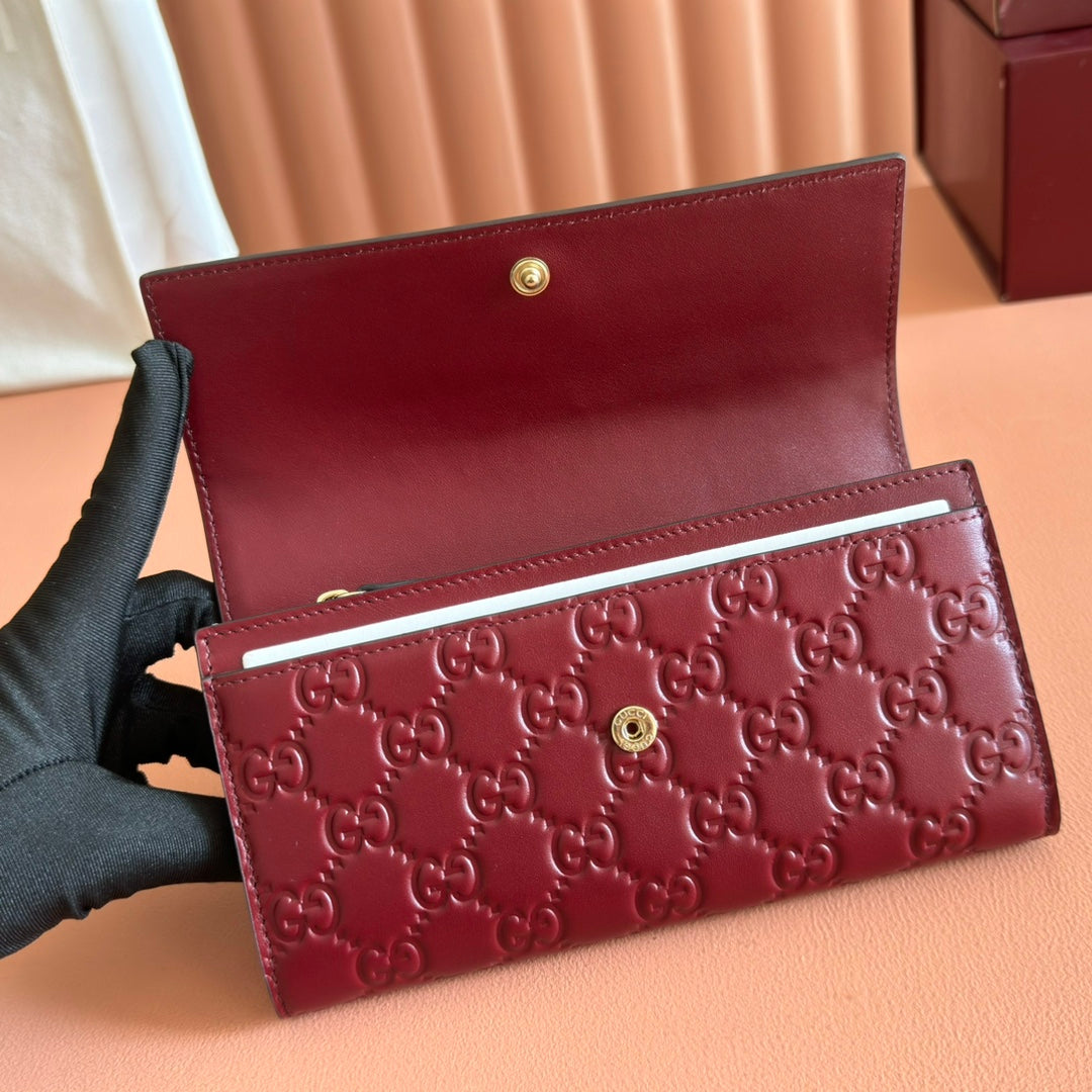 GG Emblem Continental Wallet Burgundy Cowhide