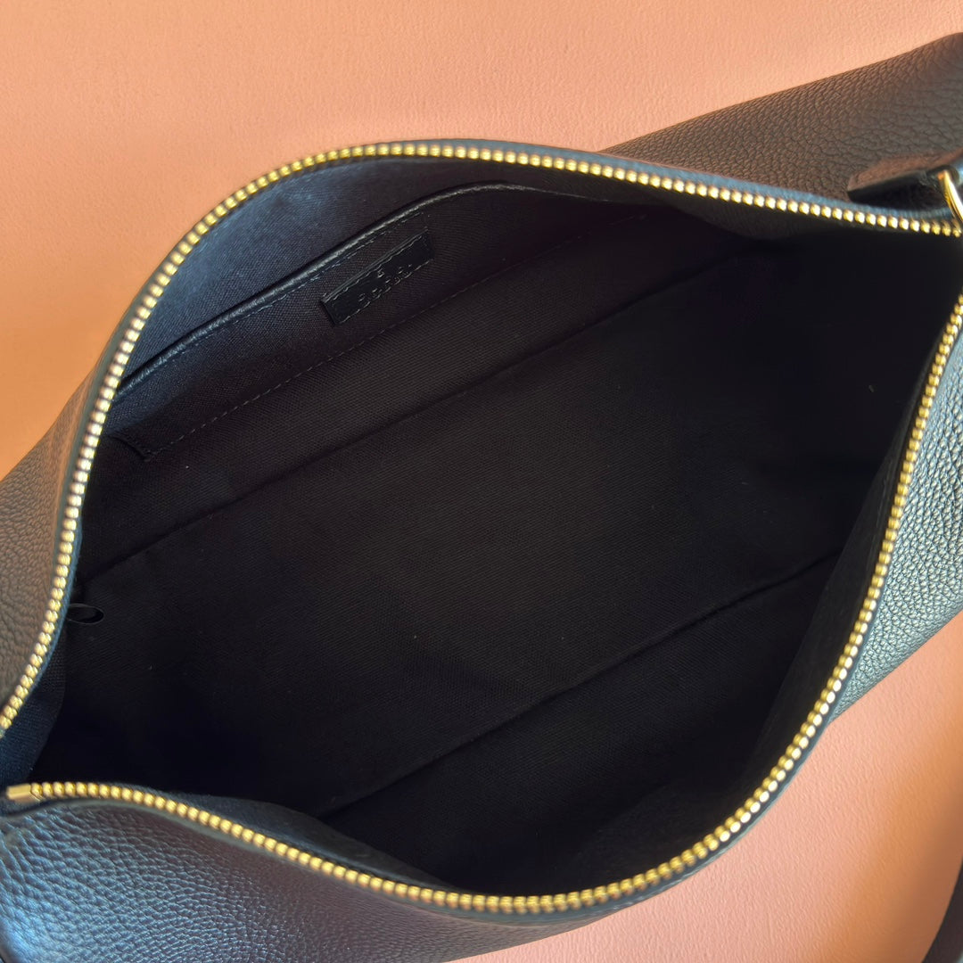 Gucci Half Horsebit Mini Bag 31.5 Black Grain Cowhide 273165