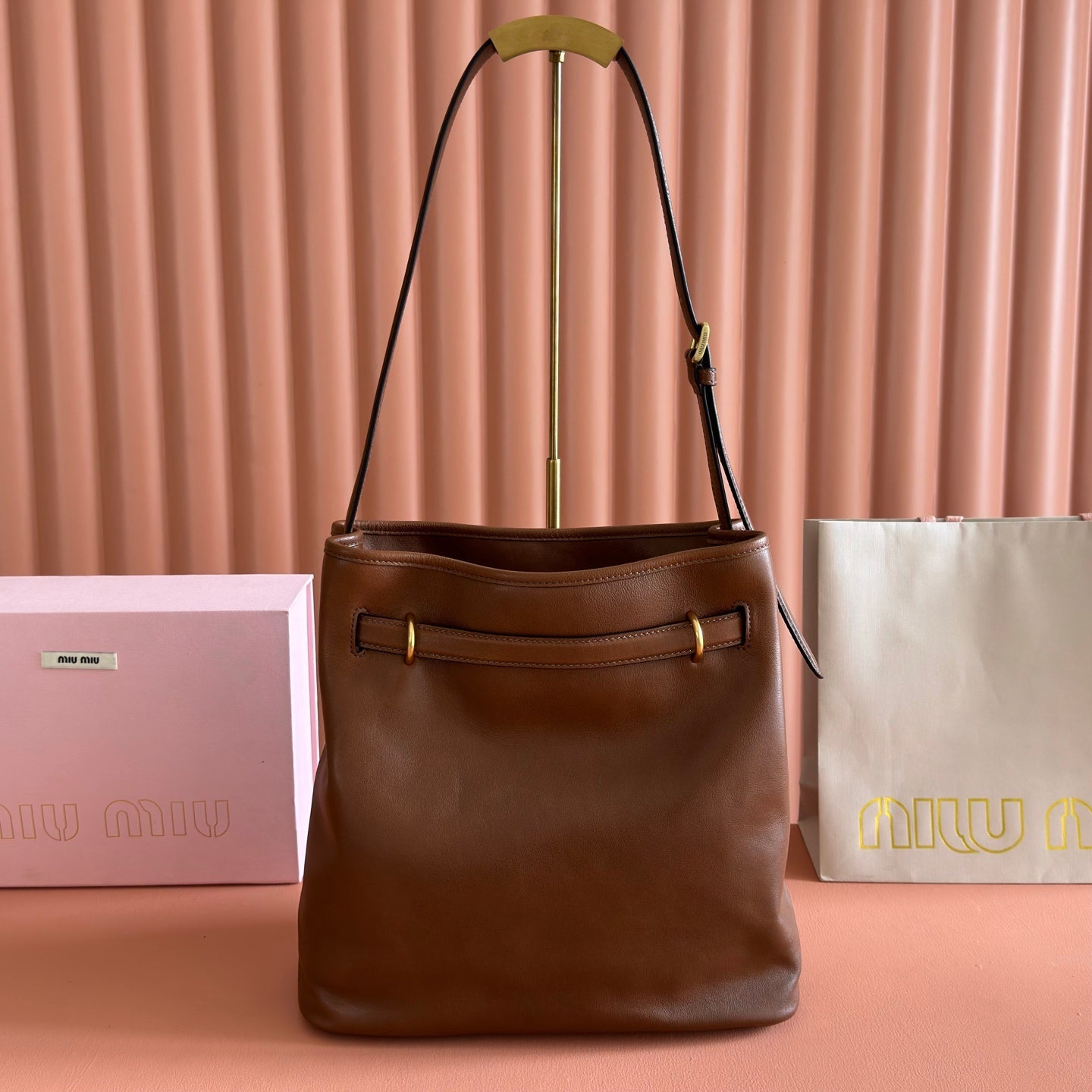 Miu 5BE101 Pouch Tan Brown Cowhide 285393