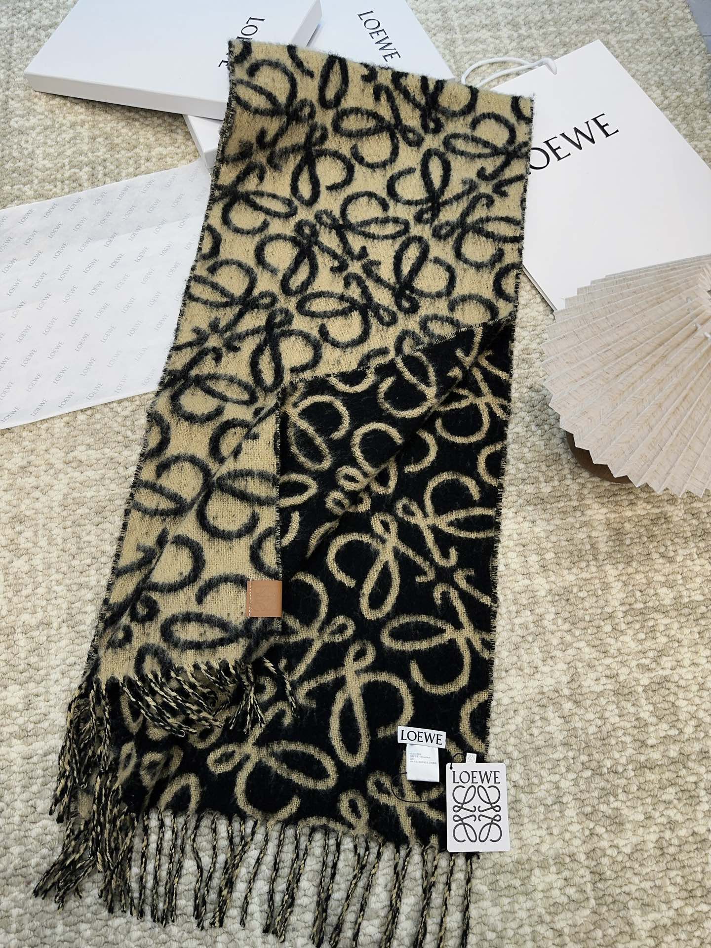 Loewe Scarf 186CM Black Beige Wool Cashmere 968582