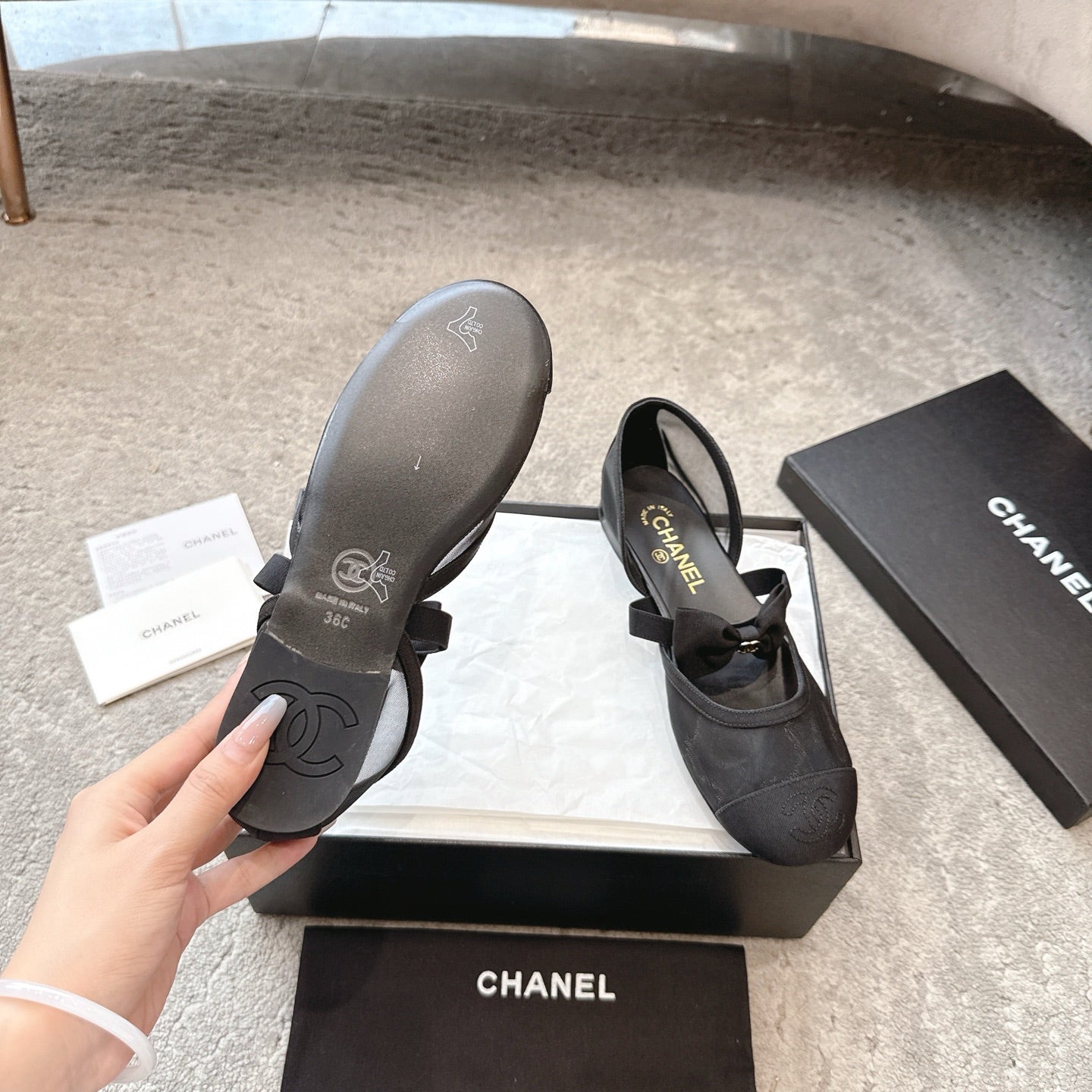 CC  25b Fall-Winter Mary Janes 15mm Black Mesh & Grosgrain 415777