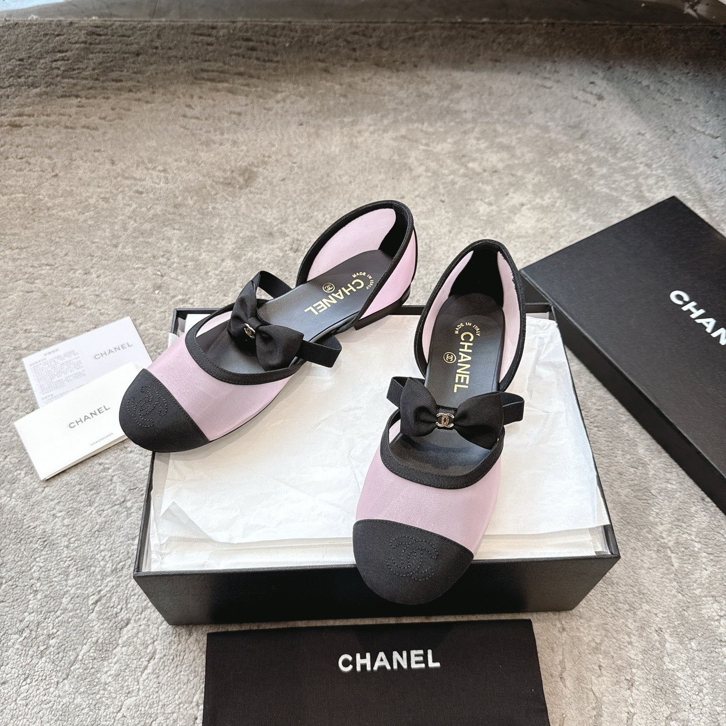 CC  25b Fall-Winter Mary Janes 15mm Pink Black Mesh & Grosgrain 415778