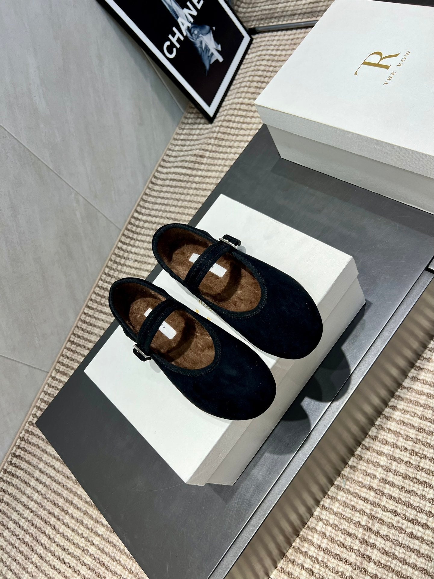 The Row 2025 Round Toe Ballet Flat Black Suede Fleece 540488