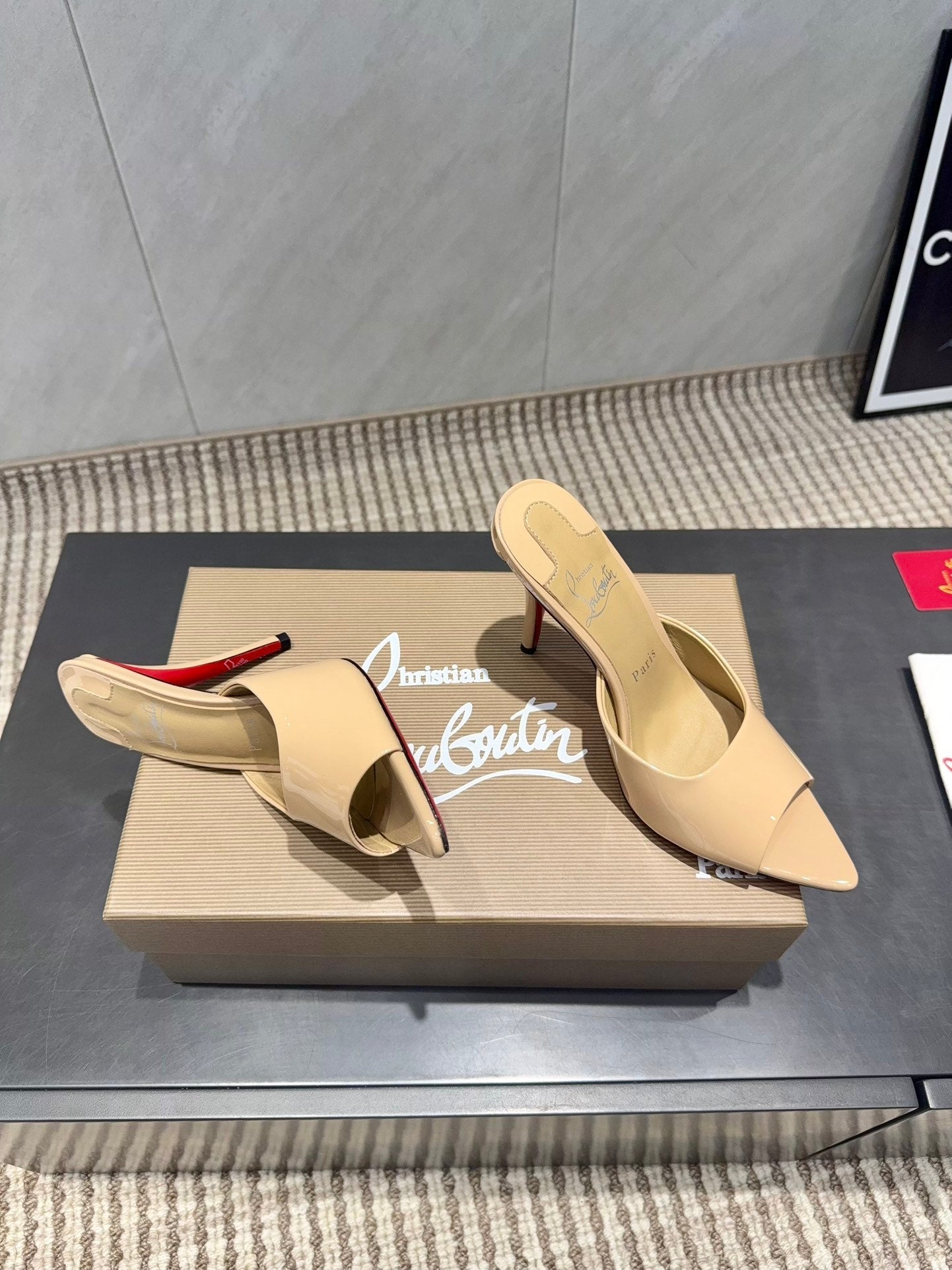 CL Miss Z 100 Mule Beige Patent Leather 539722