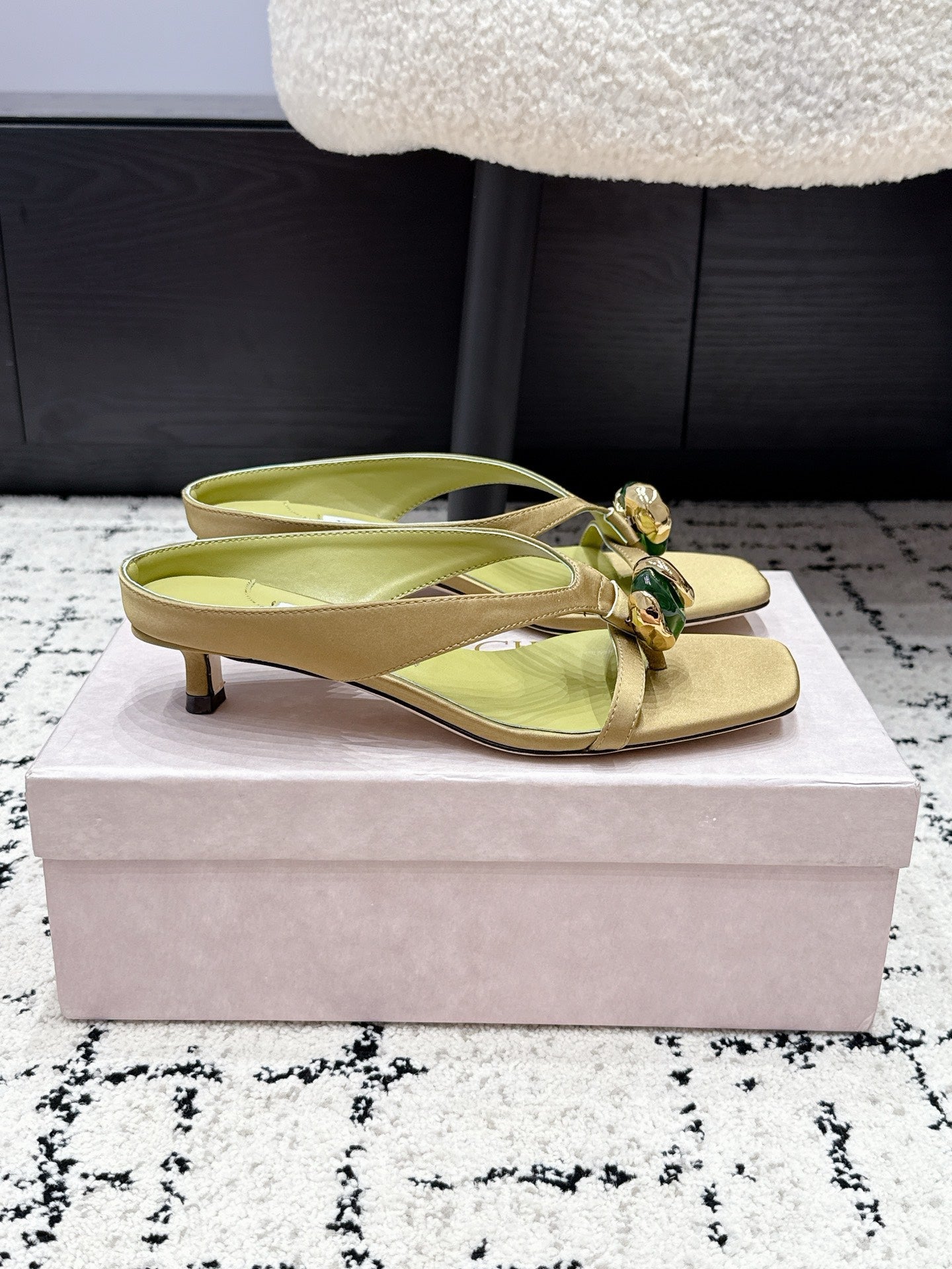 JC Emeri 35mm Sandals Olive Satin 880815