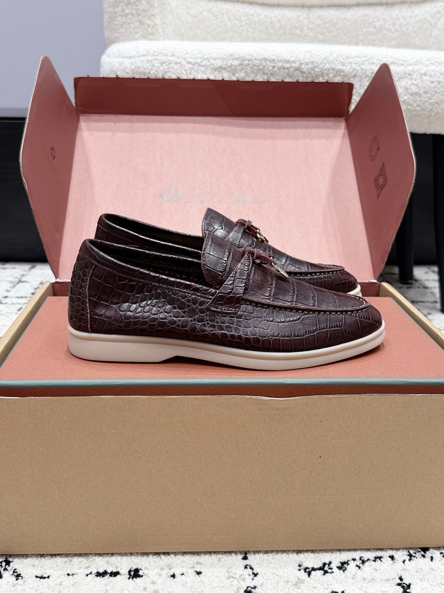 LP Summer Charms Walk Loafers Deep Burgundy Alligator Leather 923389