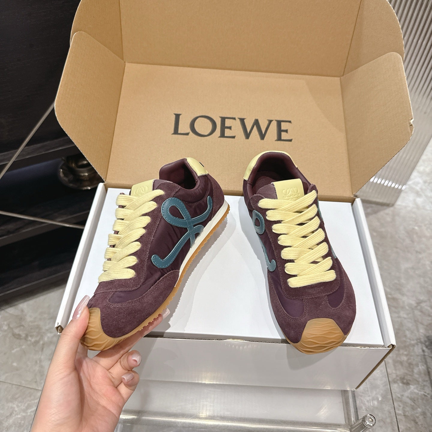 LOEW 26s Ballet Runner 2.0 Burgundy Yellow Suede Sheepskin 683932
