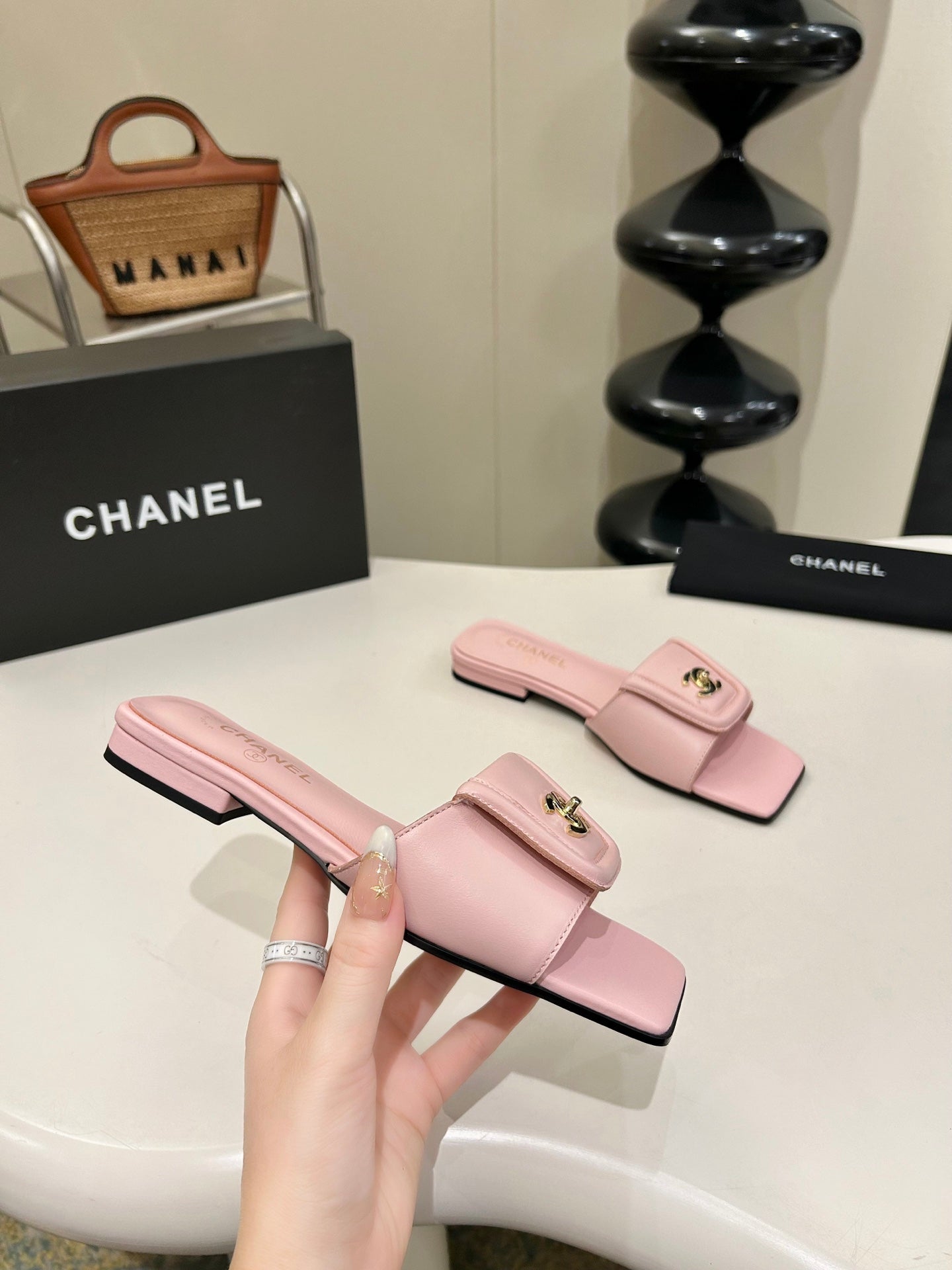 CC 26s Flat Mules Light Pink Sheepskin 939526