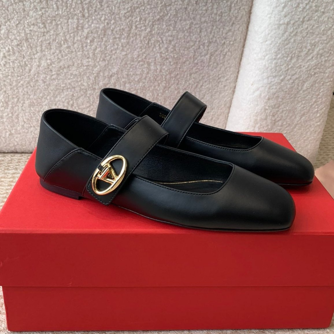 Valentino Locker Mary-Jane Ballerina In Black Calfskin