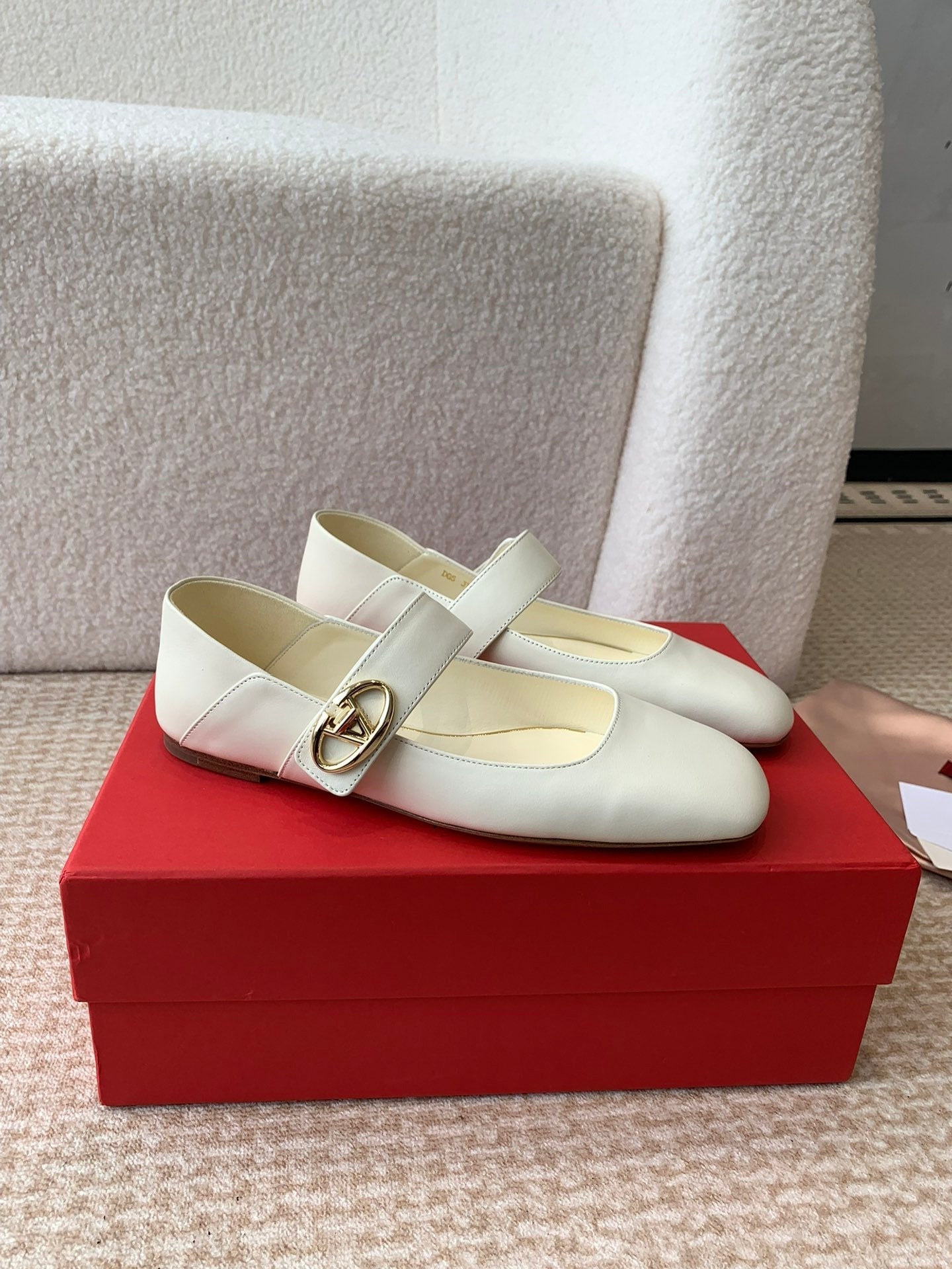 Valentino Locker Mary-Jane Ballerina In White Calfskin