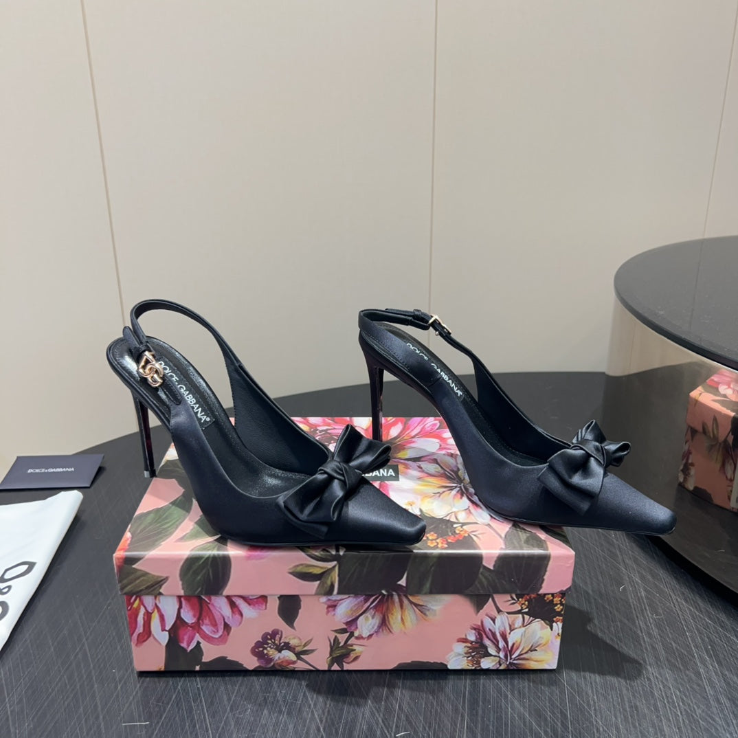DC 25  Toe Bow Slingback Pumps 100mm Black Silk And Sheepskin 381612