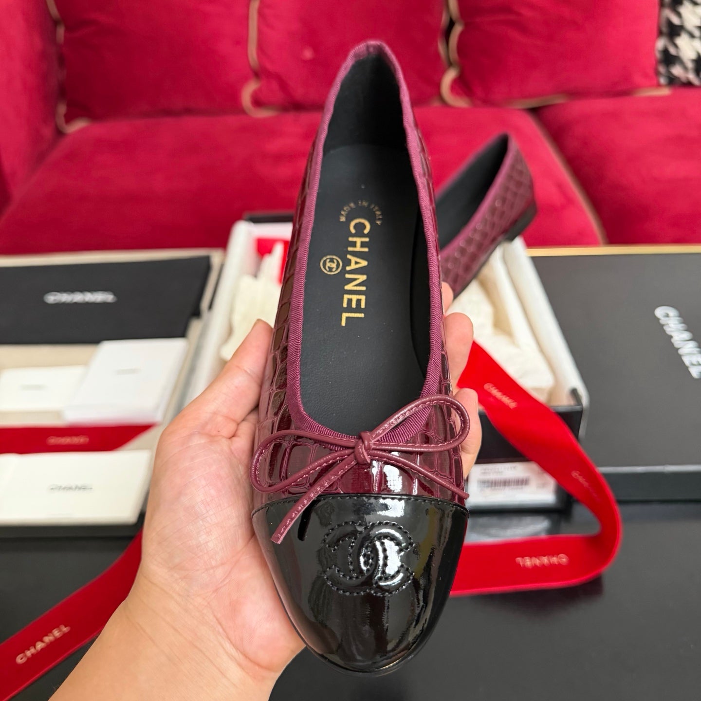 CC 26s Ballet Flat Burgundy Black Glossy Crocodile Embossed Leather 901101