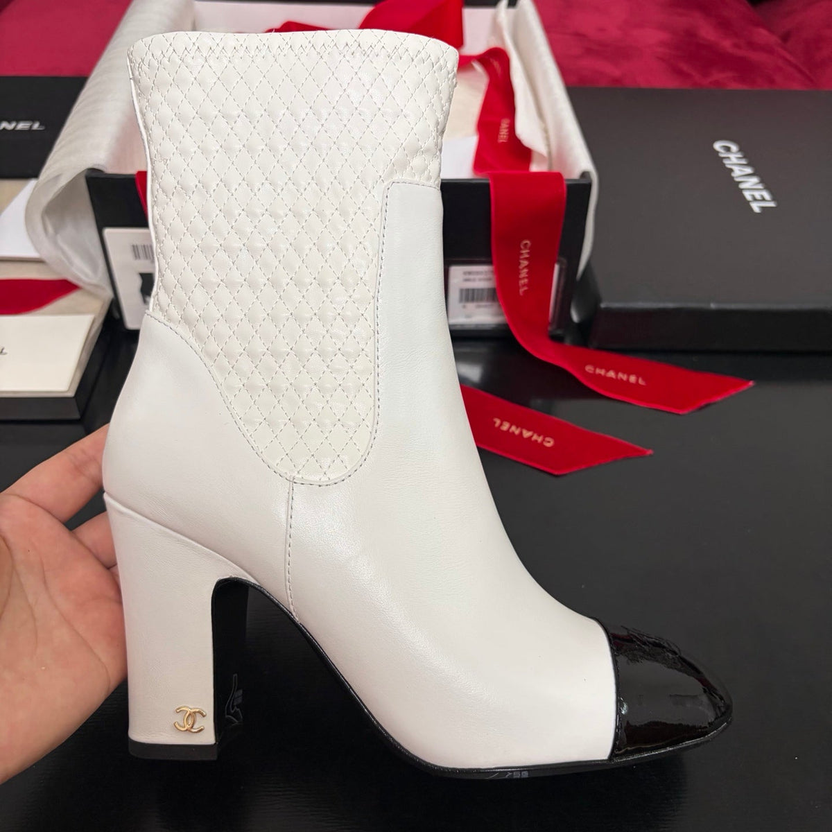 Chanel 26K Shoes Ankle Boots White Quilted Patent Black Toe Cap 189012