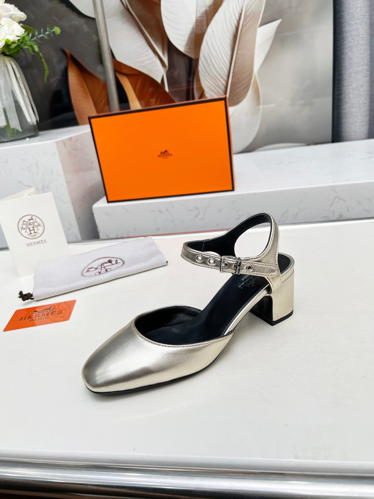 Kamilla ̉60 pump Gold Lambskin 214075