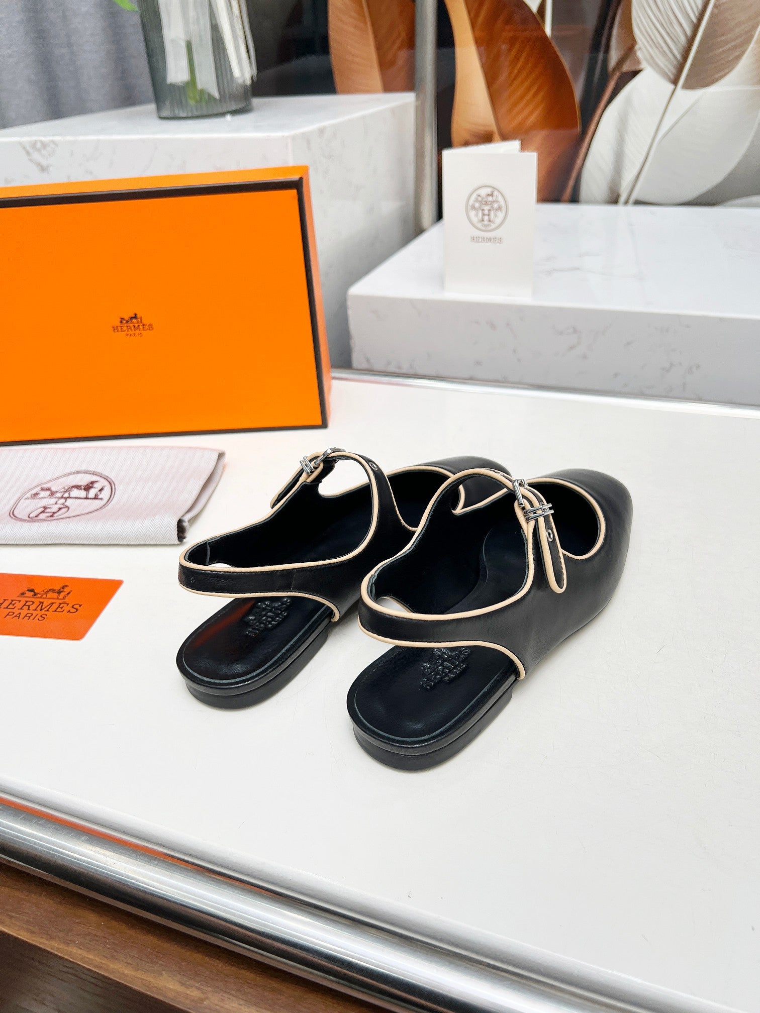 Kleo Slingback Black Lambskin 214069