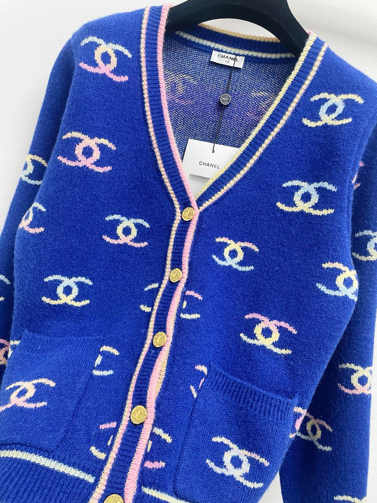 Chanel 2026 Multi CC Logo Knit Cardigan 446706