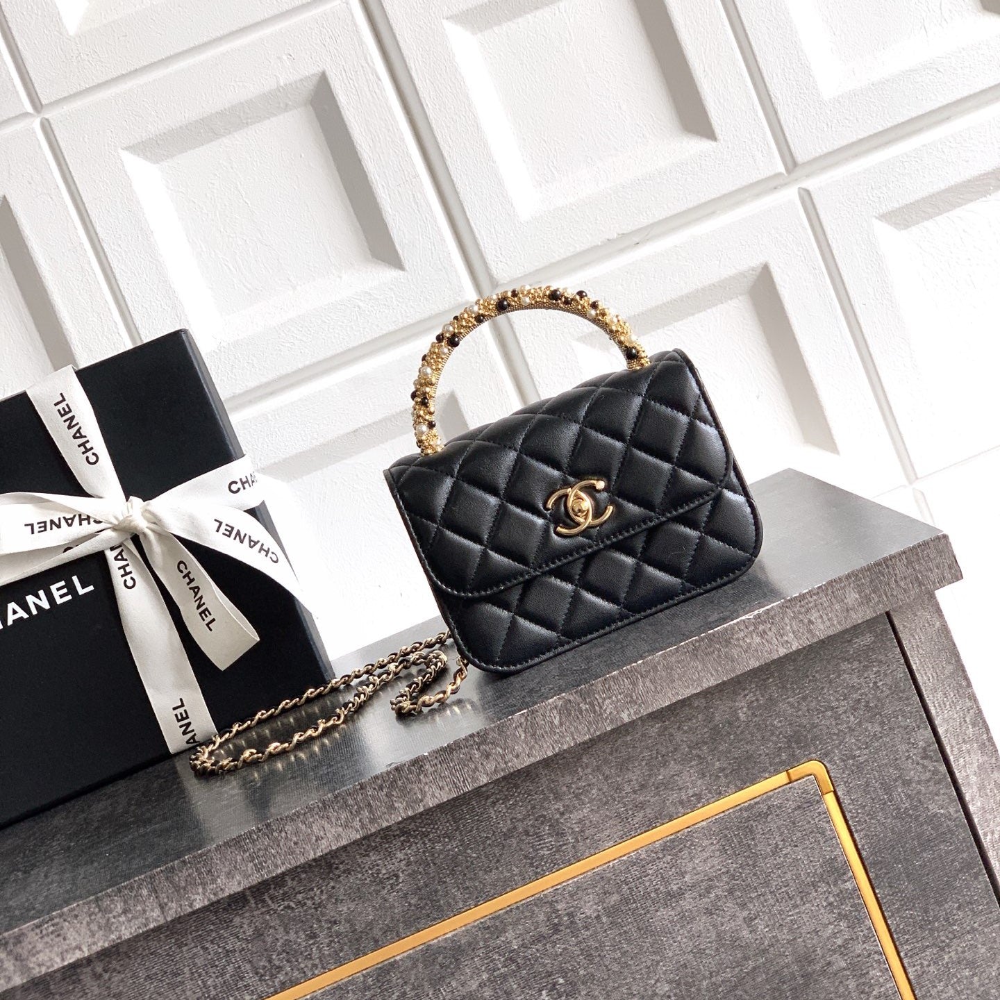 CC Mini Flap Bag 15 With Handle Black Lambskin