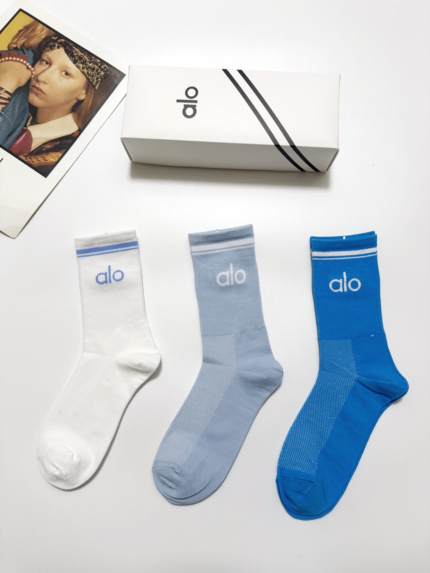 MID-CALF SOCKS 436635 (1 BOX)