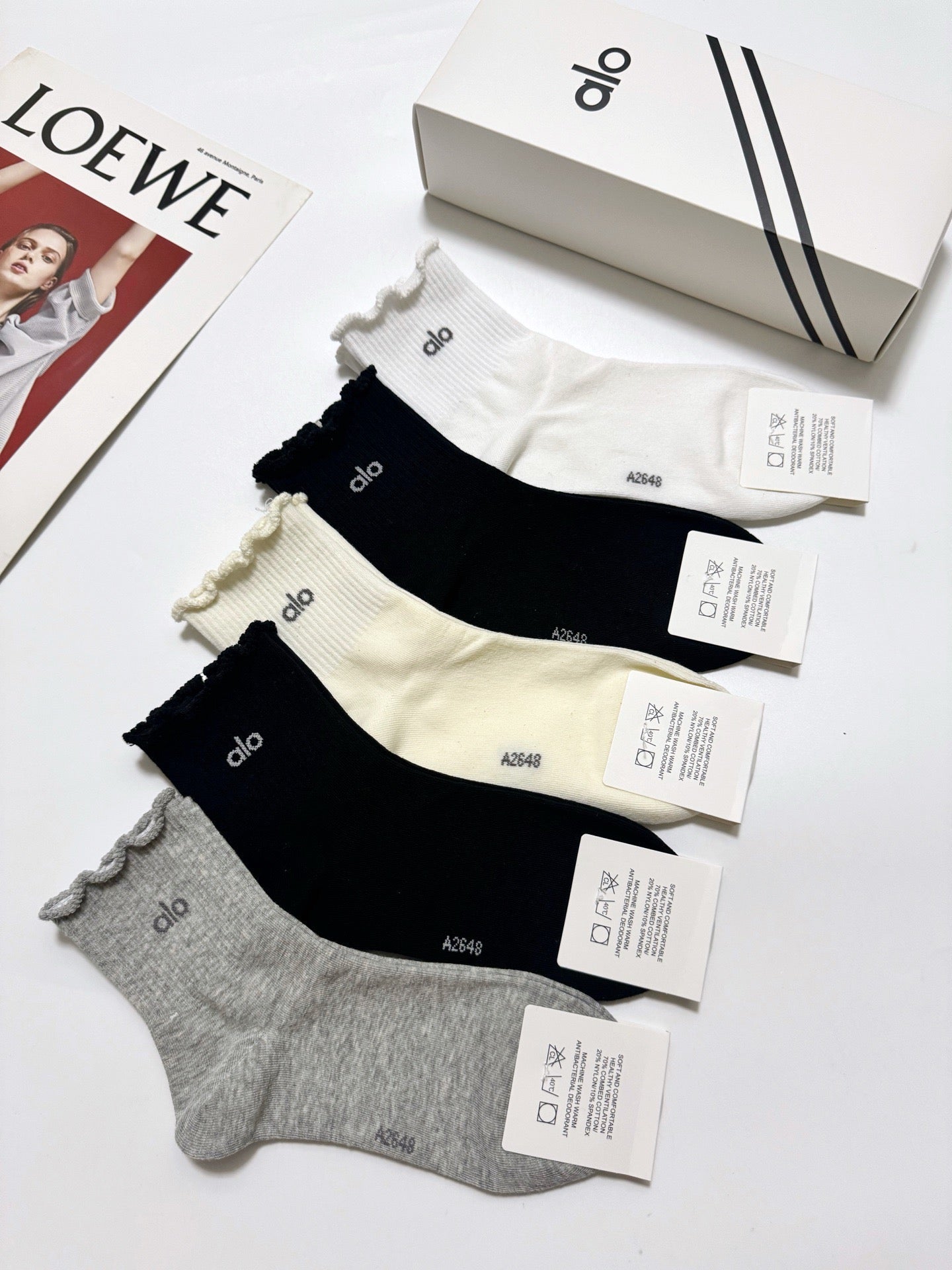 MID-CALF SOCKS 436641 (1 BOX)
