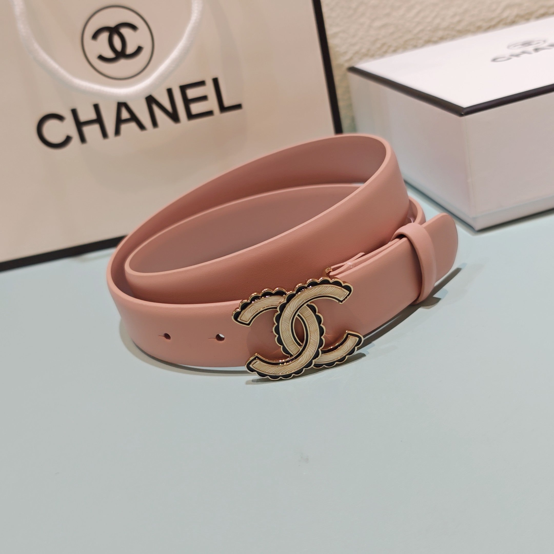 CC Belt 3.0 Scalloped Edge Buckle Light PInk Cowhide 200007