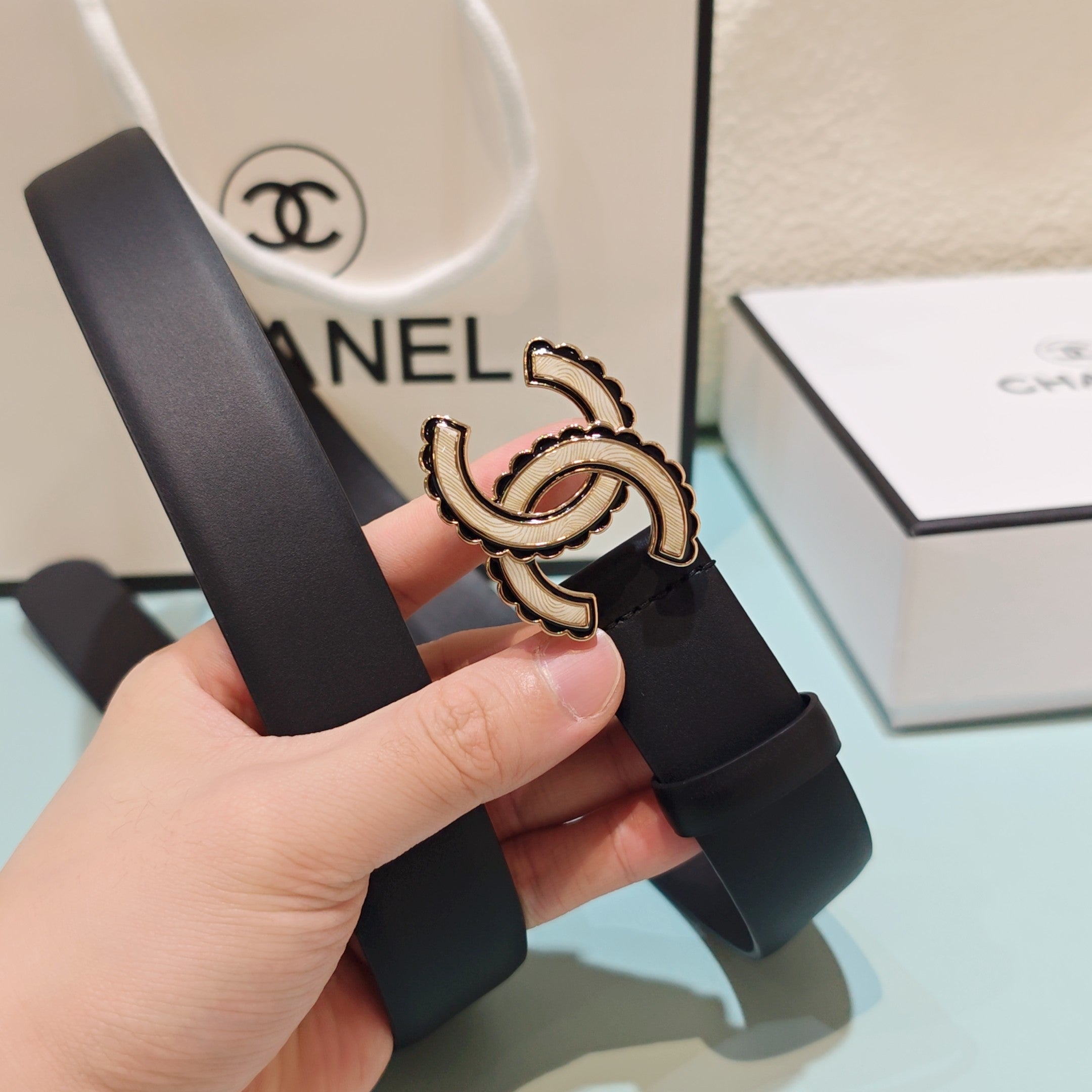 CC Belt 3.0 Scalloped Edge Buckle Black Cowhide 200005