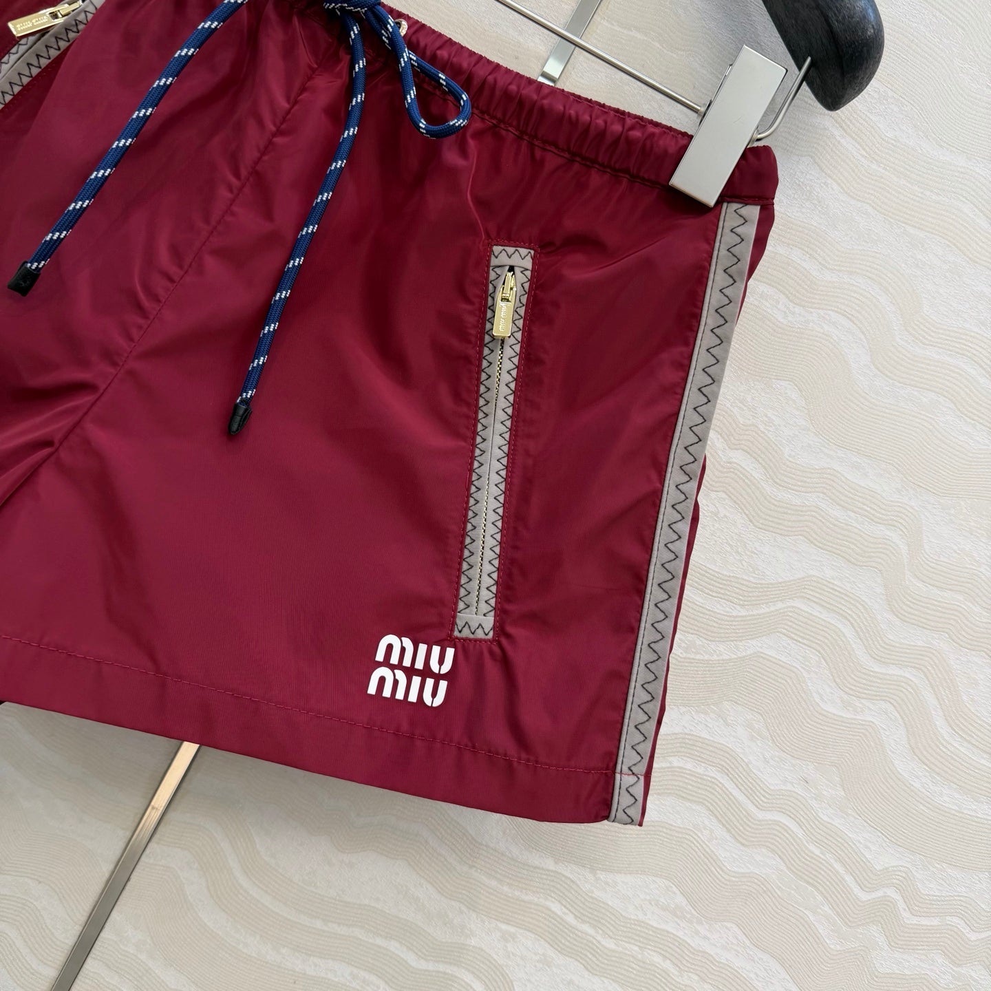 Miu 26s Short Red Polyamide 346206