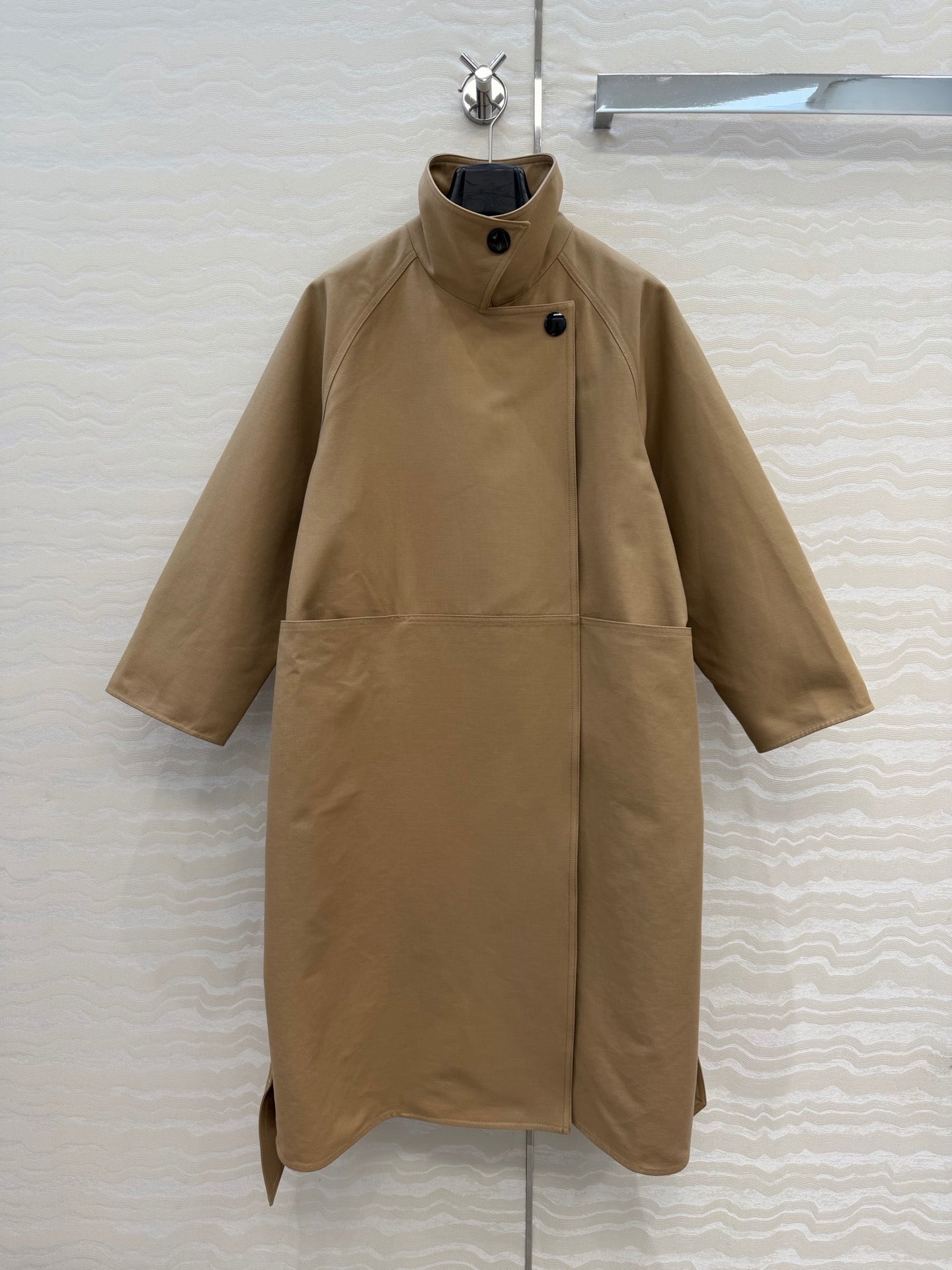 The Row SS26 Aurore Oversized Trench Coat Tan Linen 351098