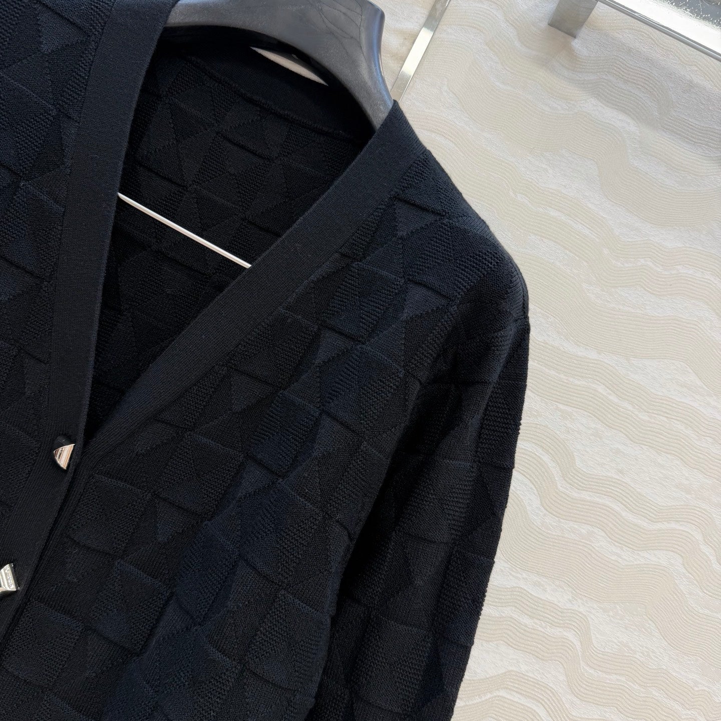 HM "Medor" Long-Sleeve Cardigan Black Wool