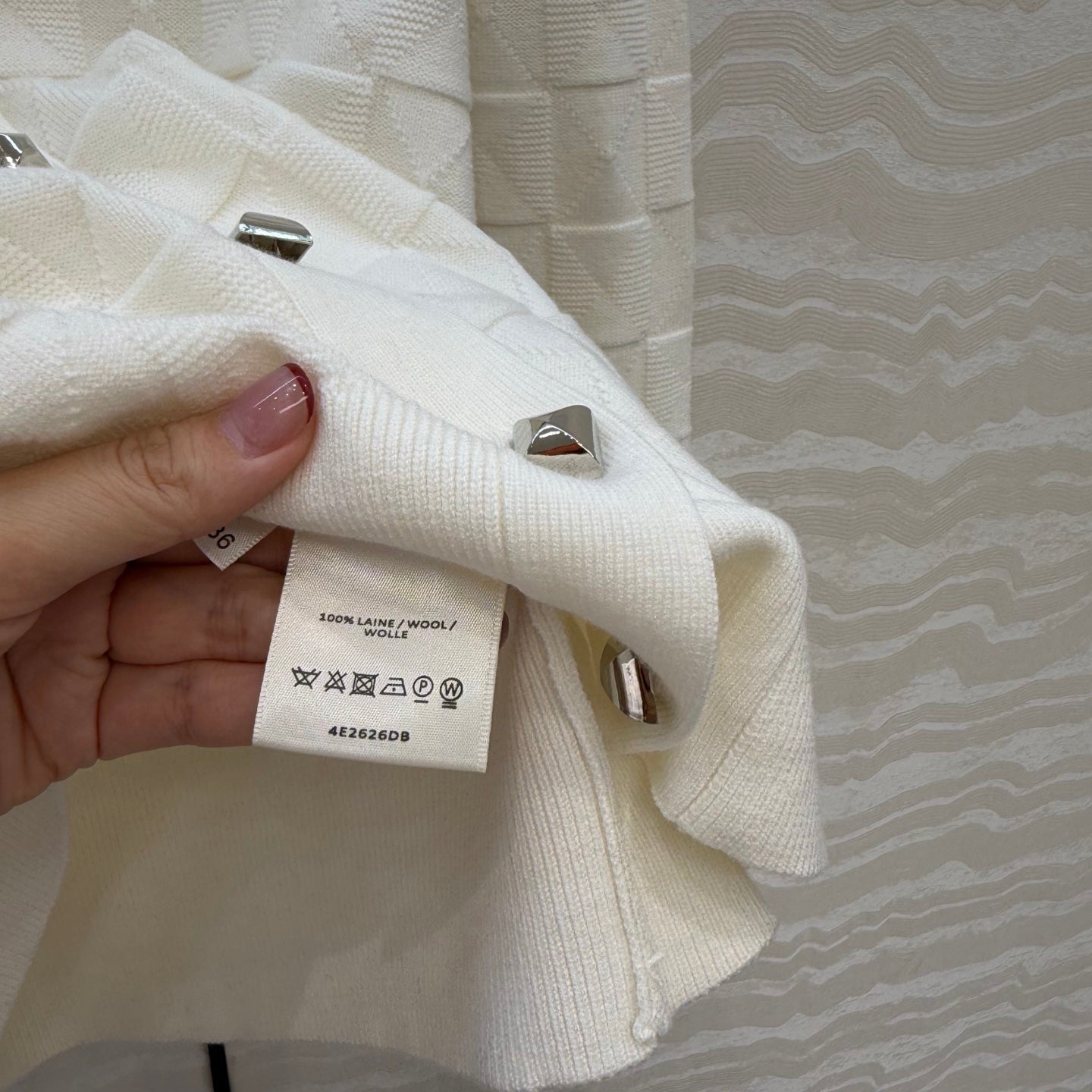 HM "Medor" Long-Sleeve Cardigan White Wool