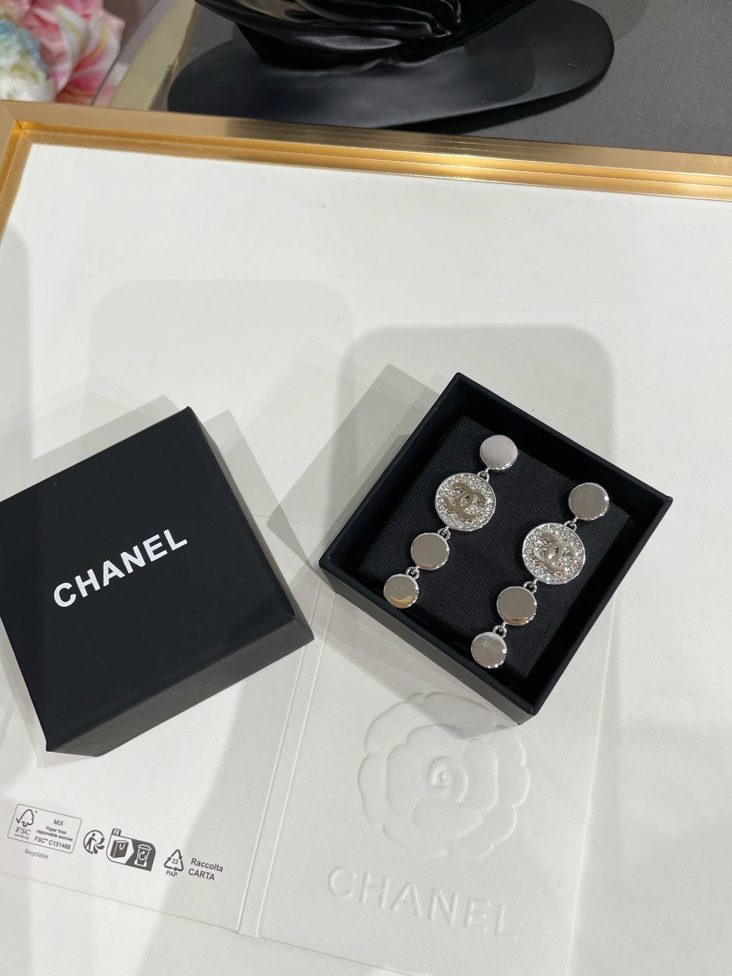 CC 26FW Gorgeous Sliver Earrings 011