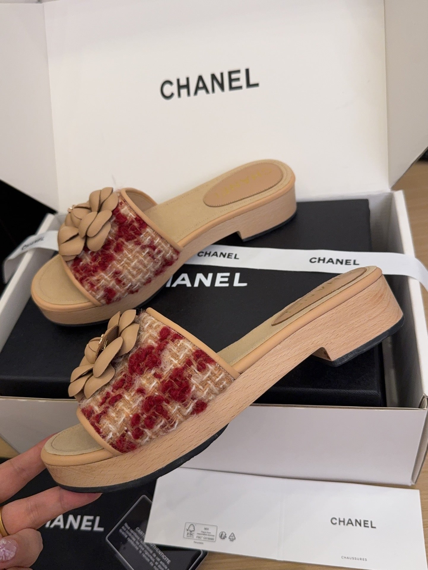 CC 25 Camellia Mule 40 Red Mix Beige Tweed And Beige Leather 277719